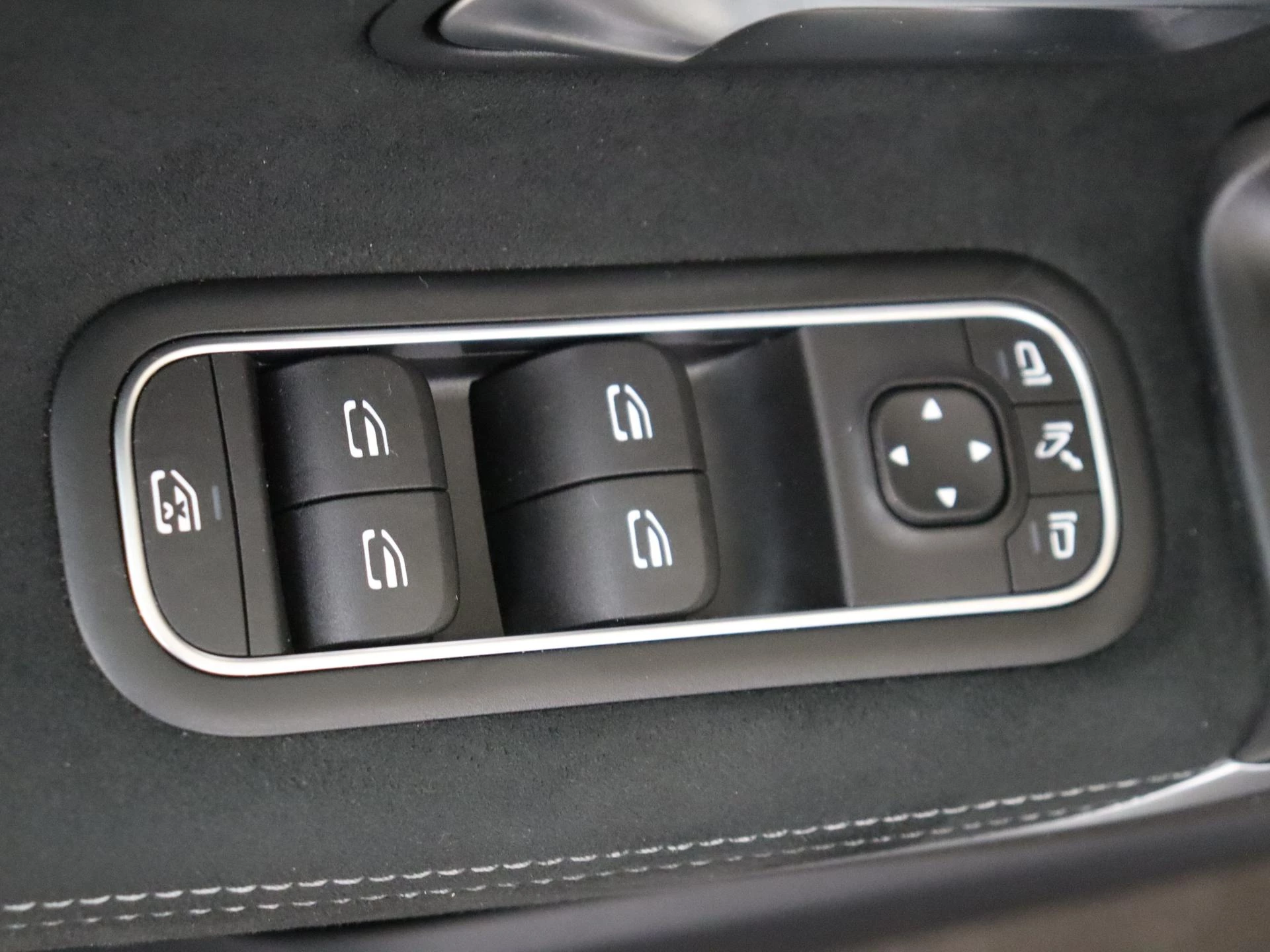 Mercedes-Benz A-Klasse 250 e Business Solution AMG