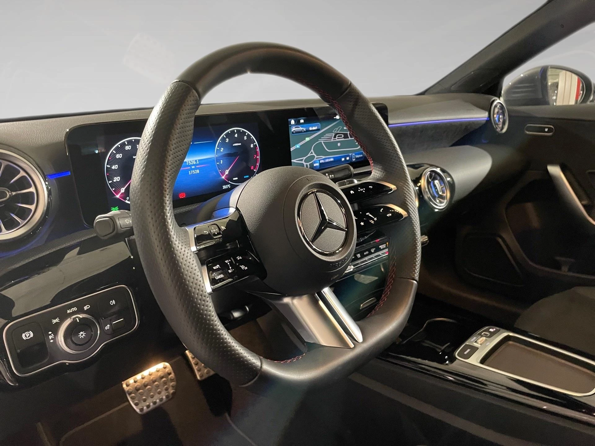 Mercedes-Benz-Classe A-image-7