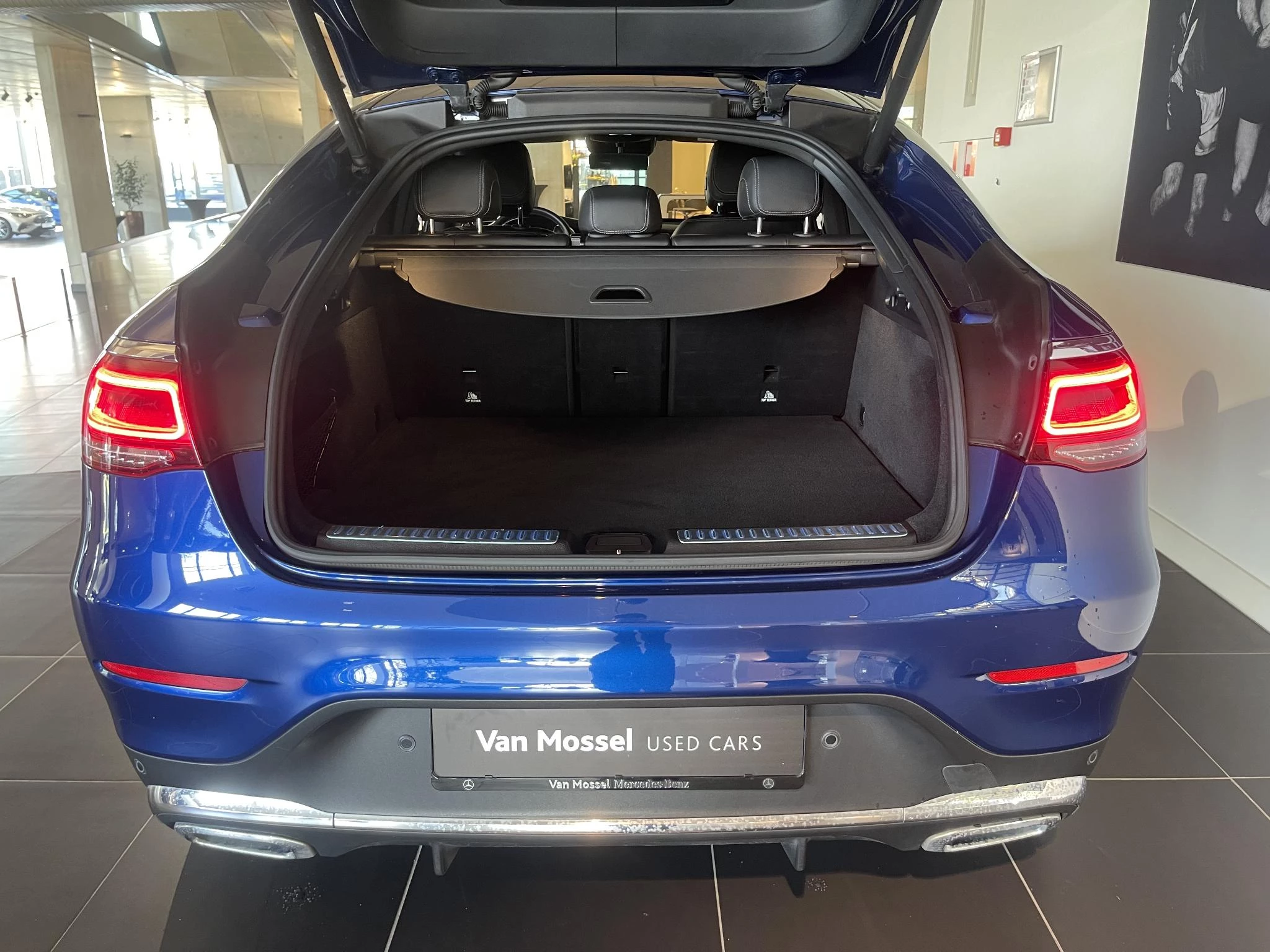 Mercedes-Benz GLC 200 d Coupé + AMG LINE + CARPLAY + MULTIBEAM LED + TREKHAAK +