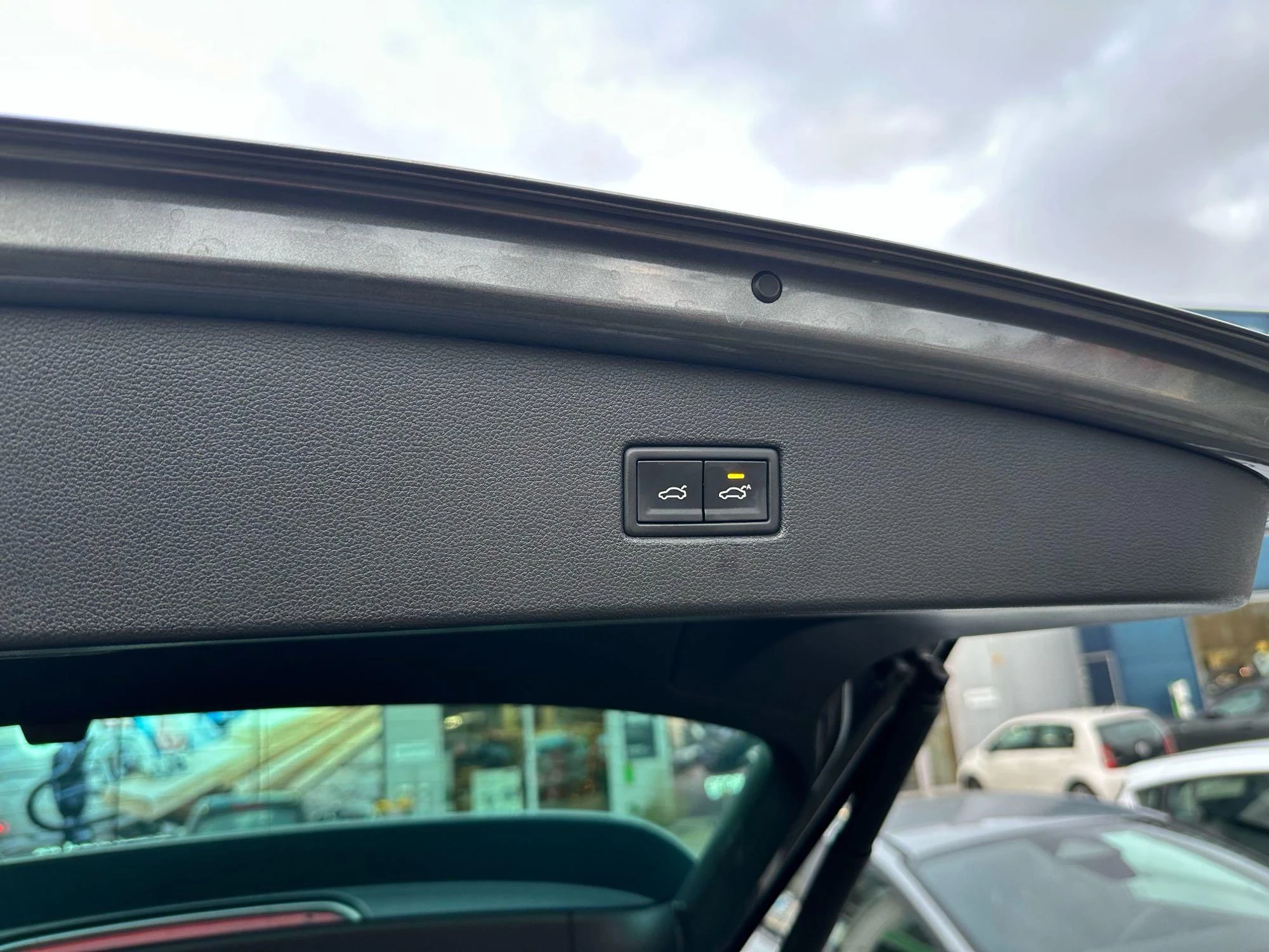 Volkswagen Tiguan 2.0 TSI 4Motion R-Line