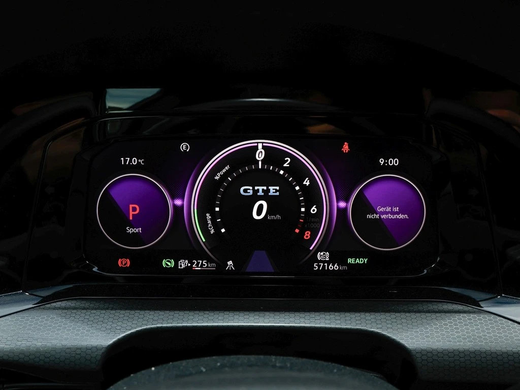 Volkswagen-Golf-image-13