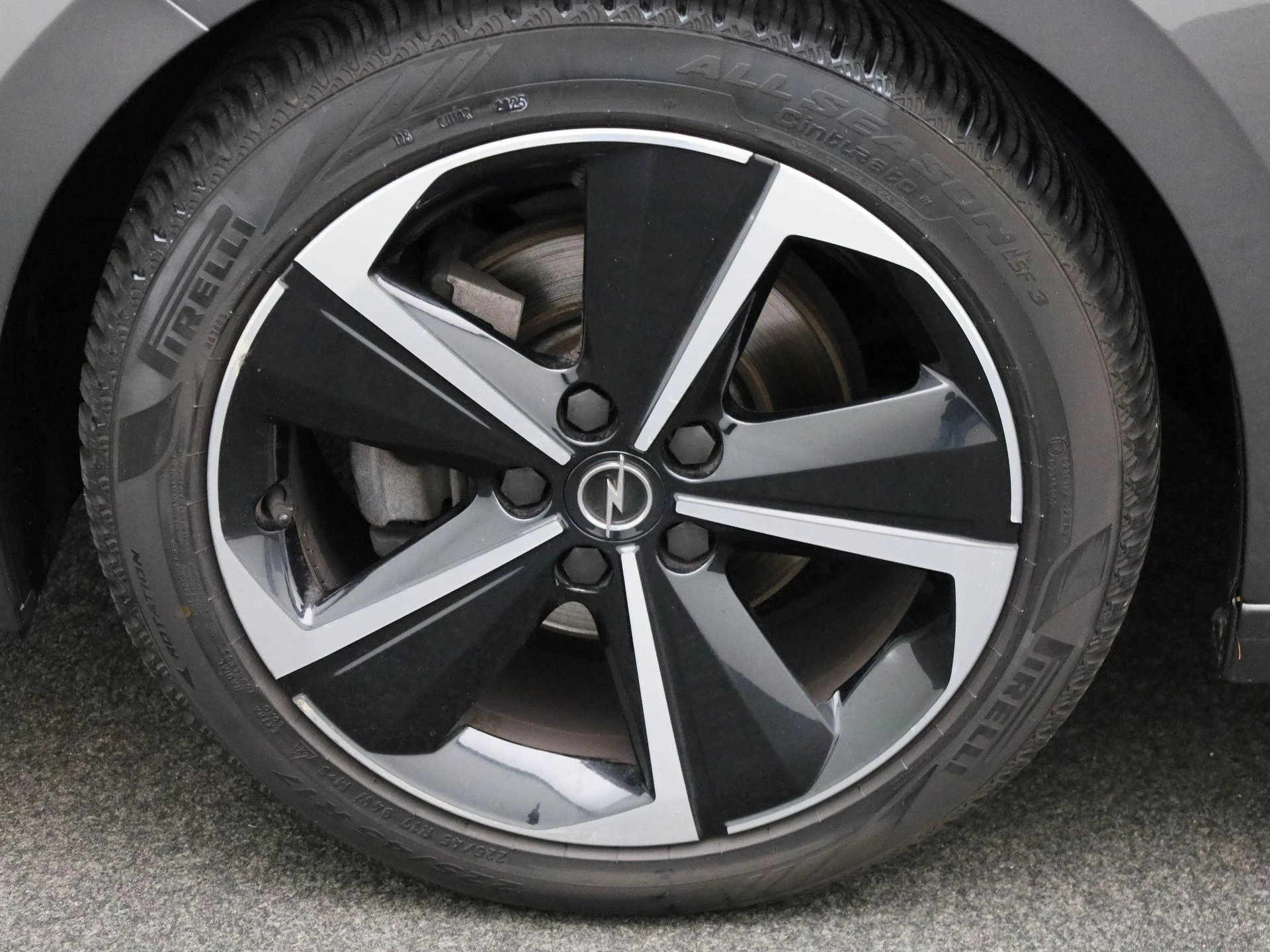 Opel-Astra-image-11