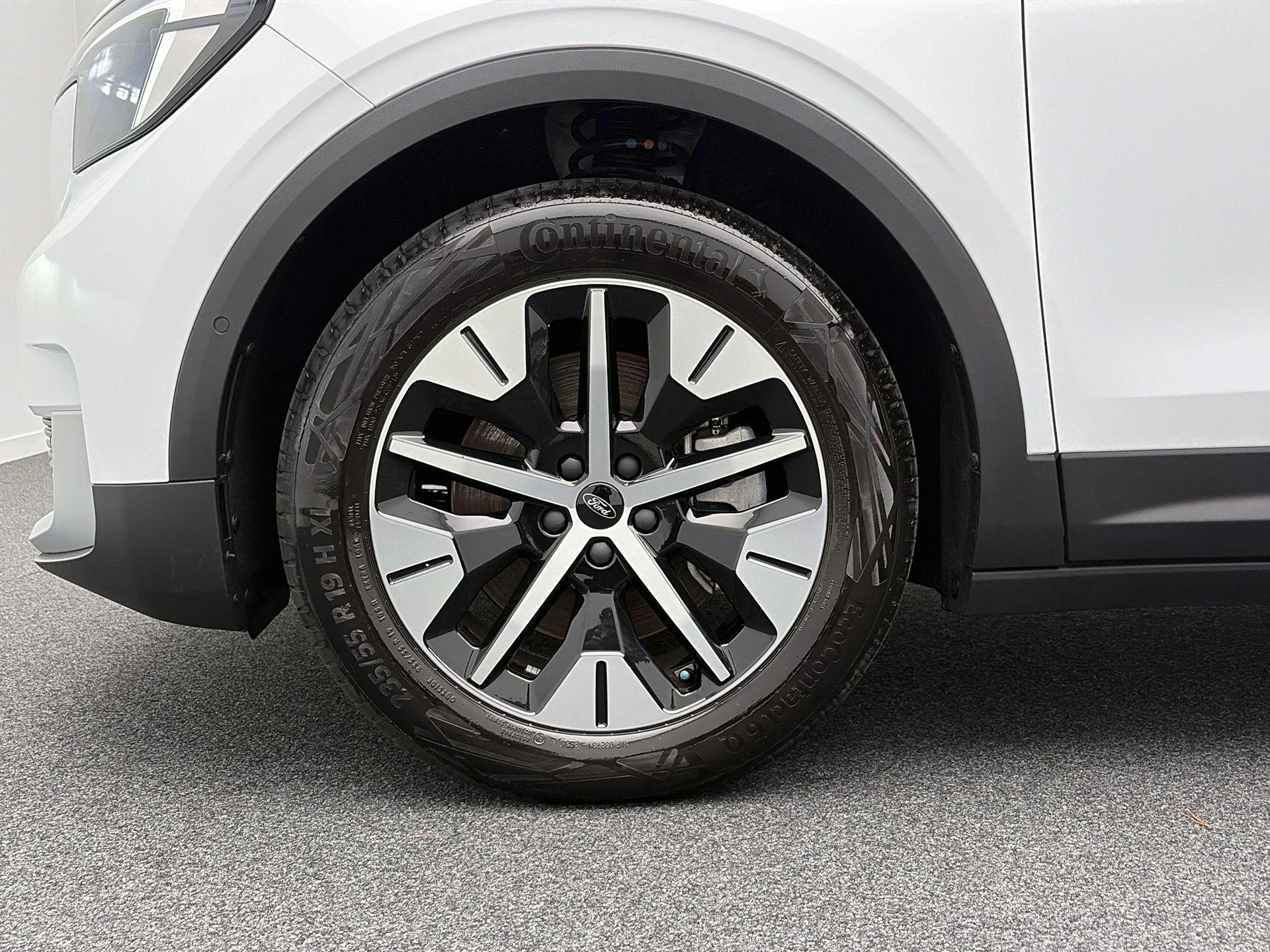 Ford-Explorer-image-9