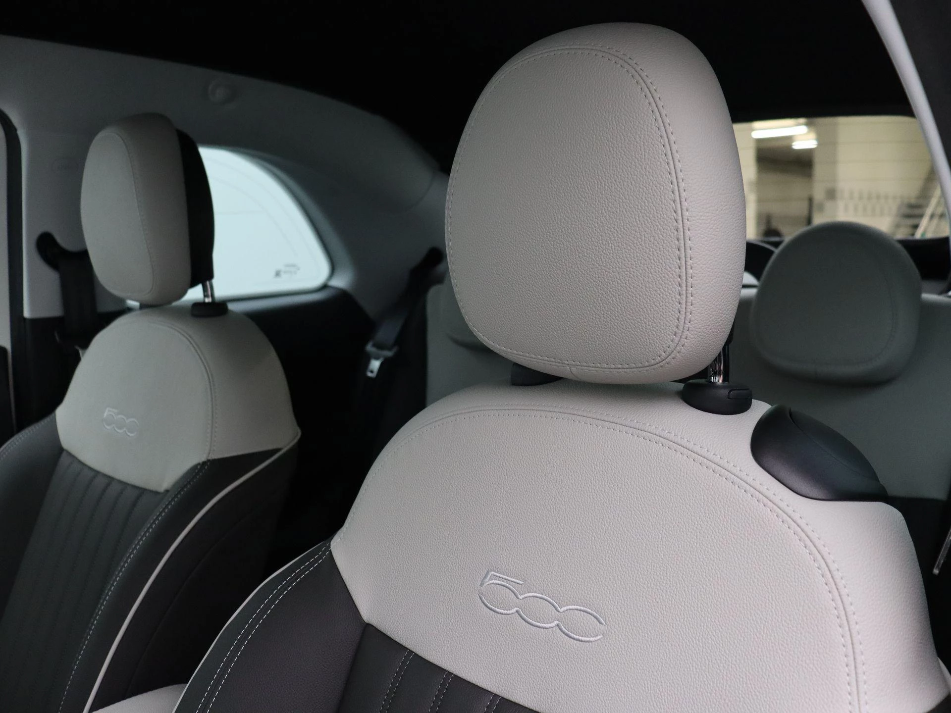 Fiat 500C 1.0 Hybrid LA PRIMA cabrio