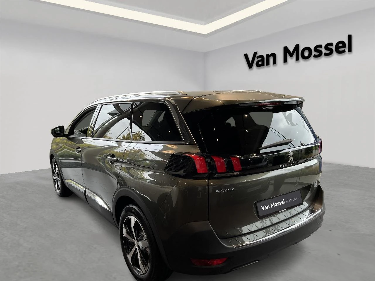 Peugeot 5008 1.2 PureTech 96kW S&S Crossway