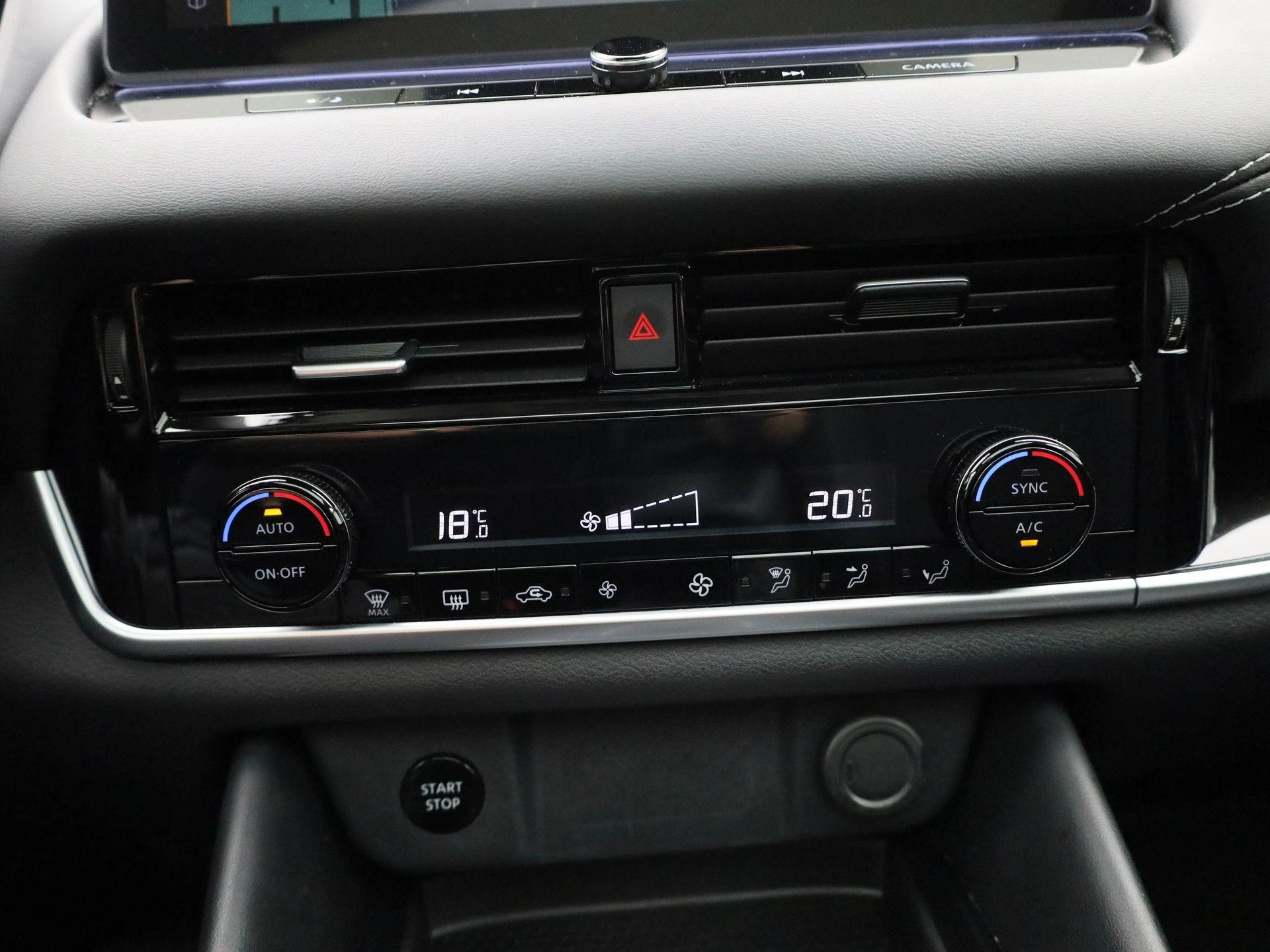 Nissan-QASHQAI-image-16
