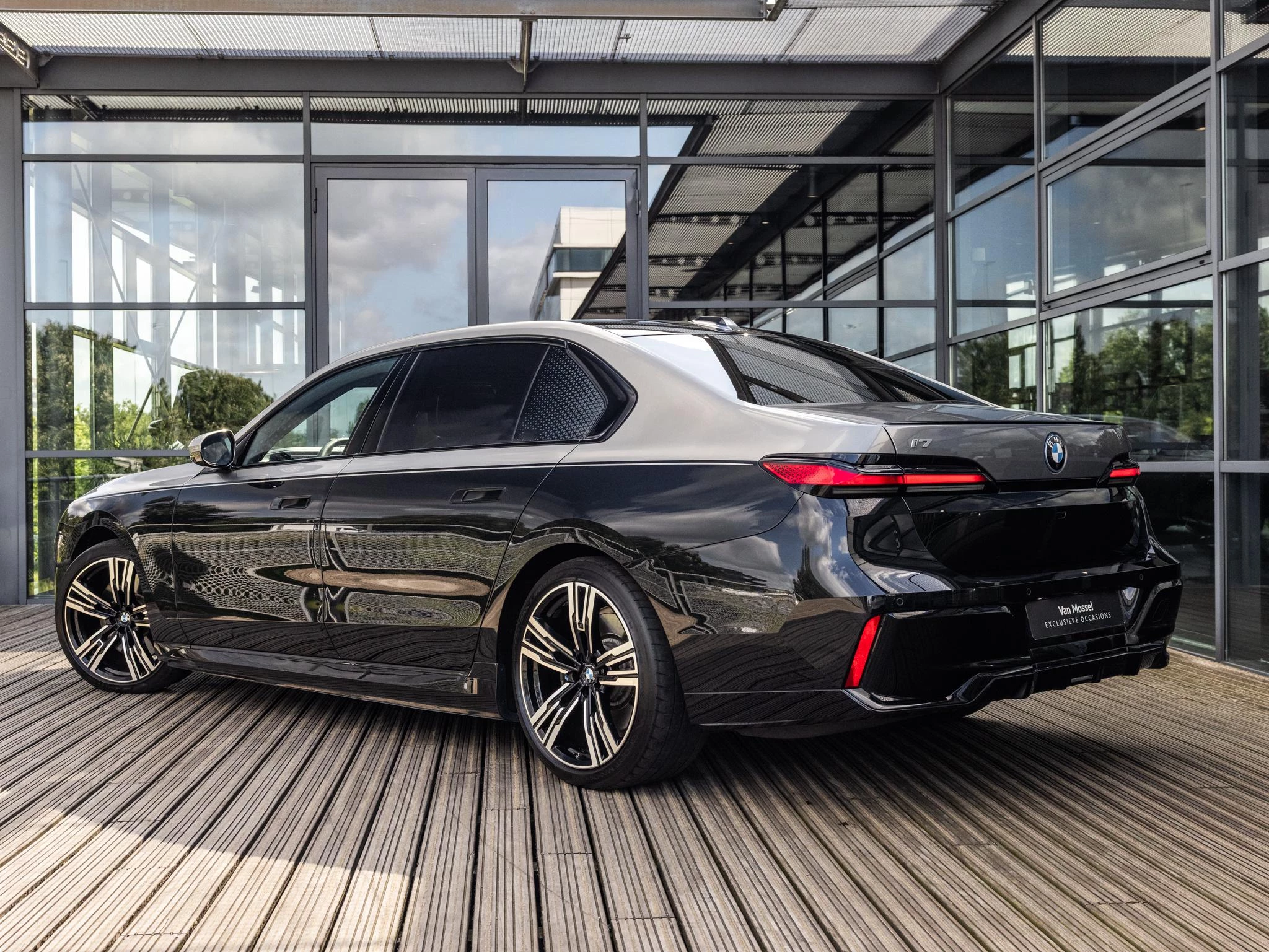 BMW i7 xDrive60 106 kWh