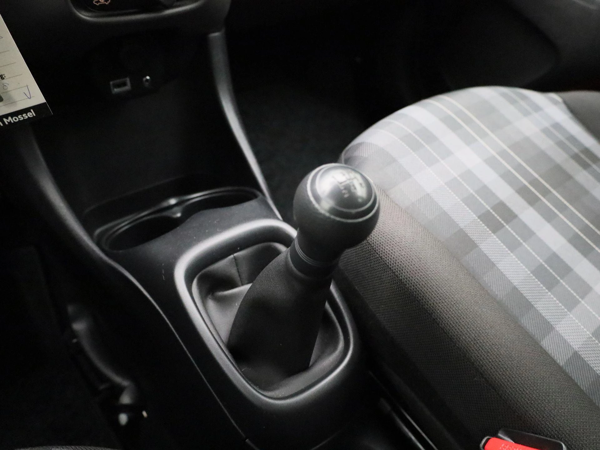 Peugeot-108-image-15