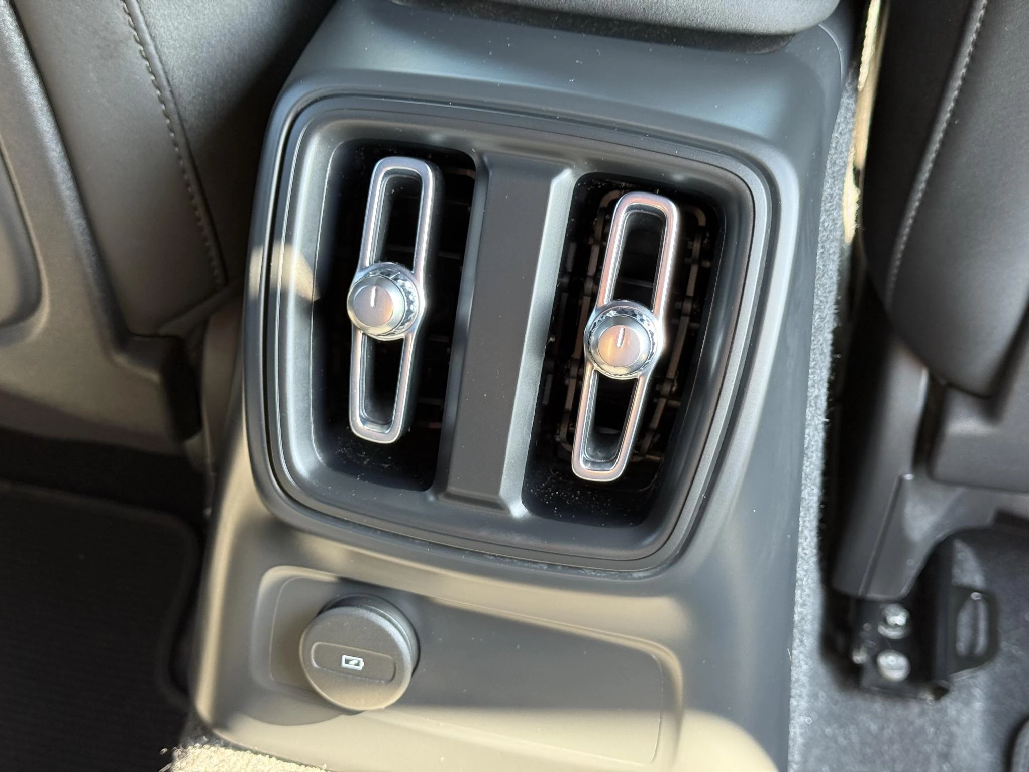 Volvo XC40 T4 Plug-in hybrid Plus Dark