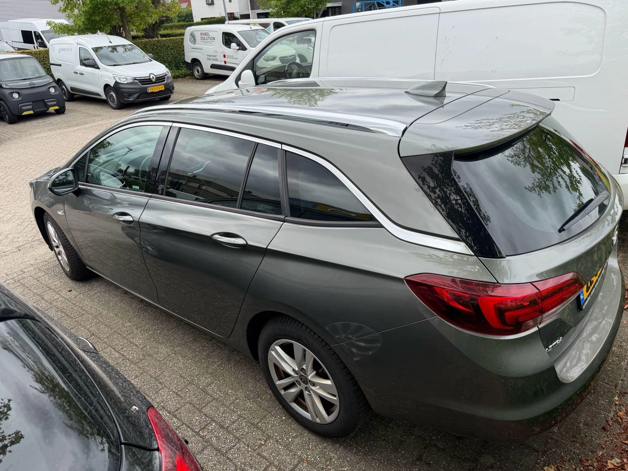 Opel-Astra-image-2