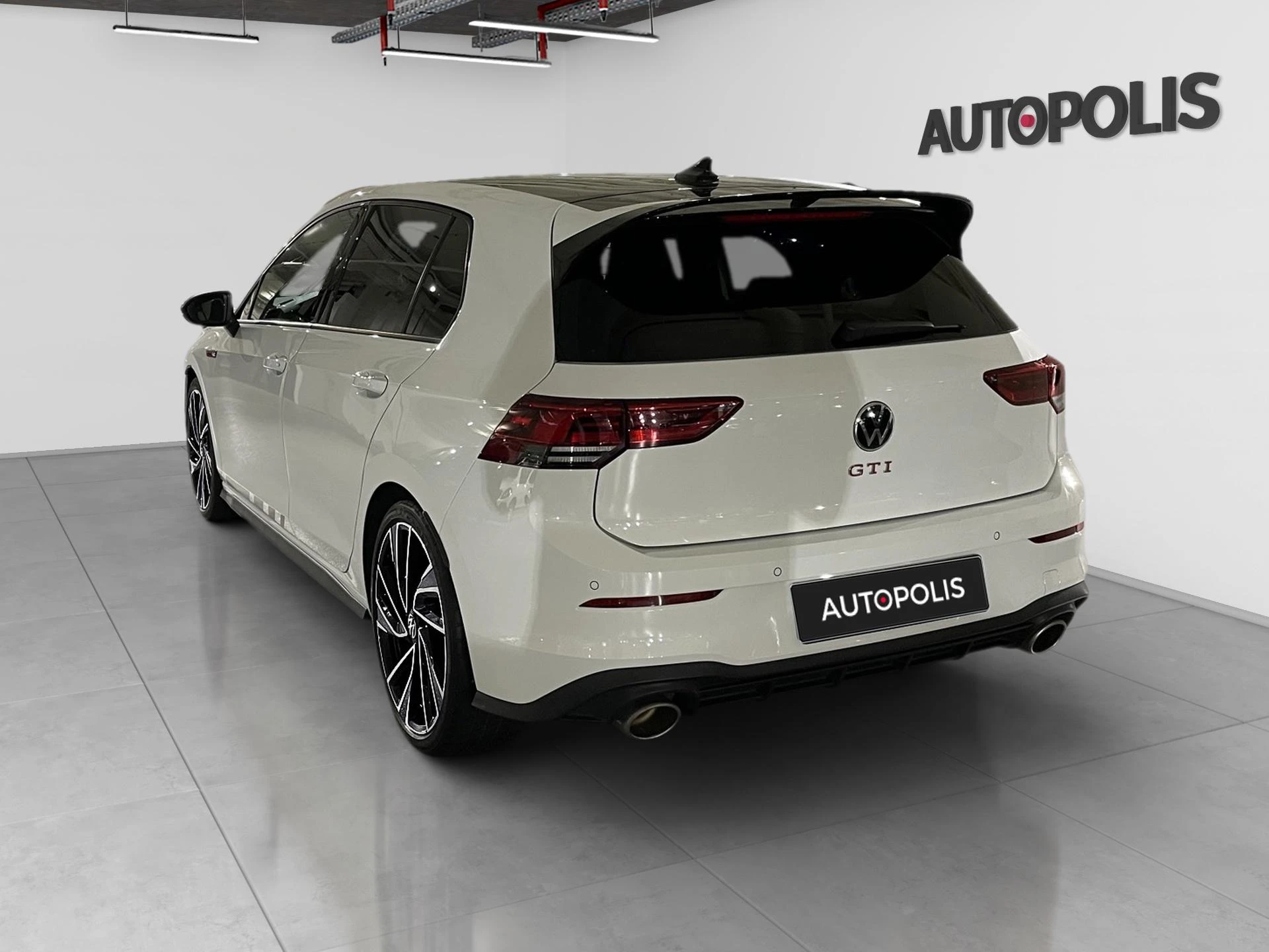 Volkswagen-Golf-image-12