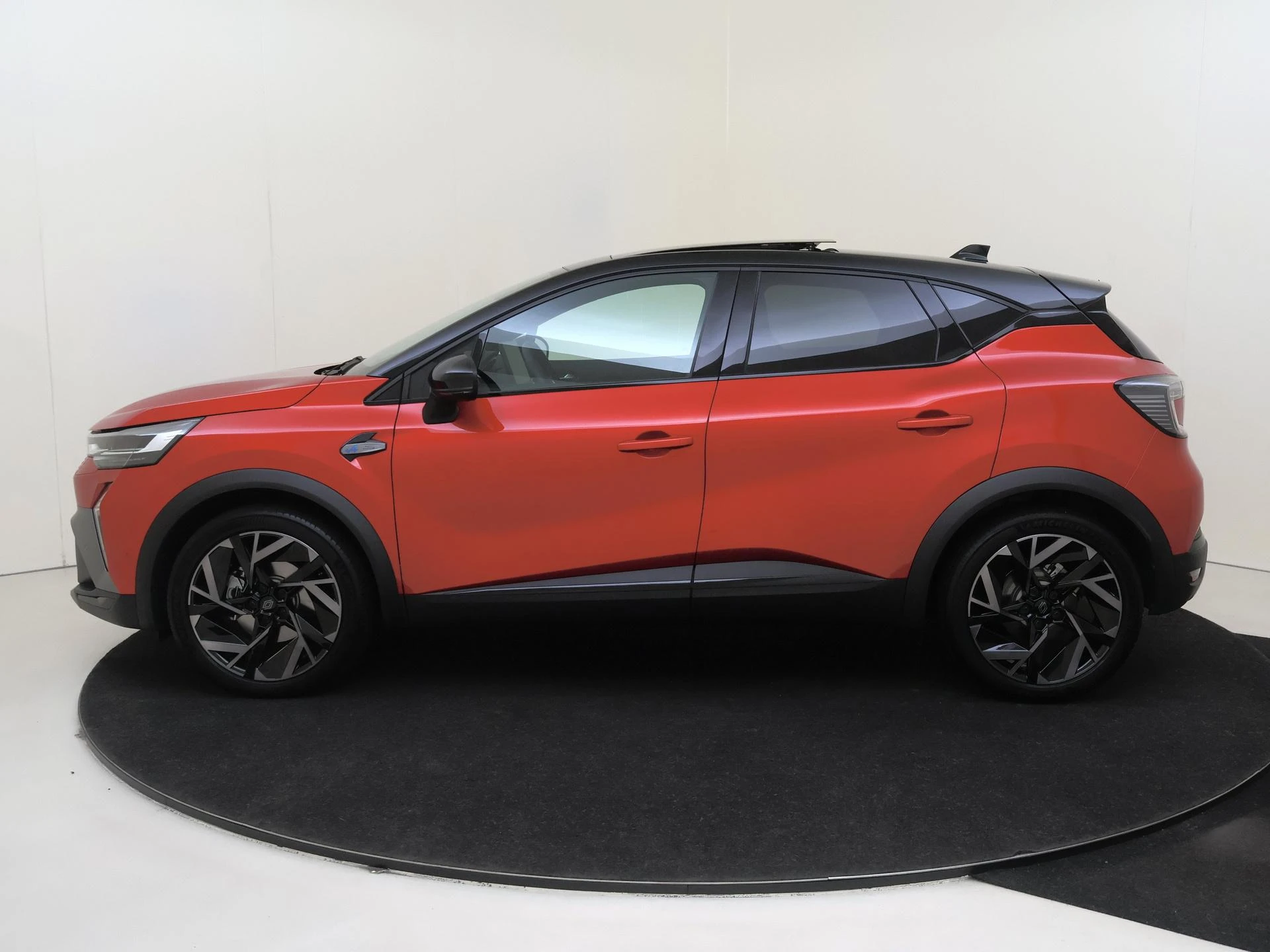 Renault-Captur-image-7