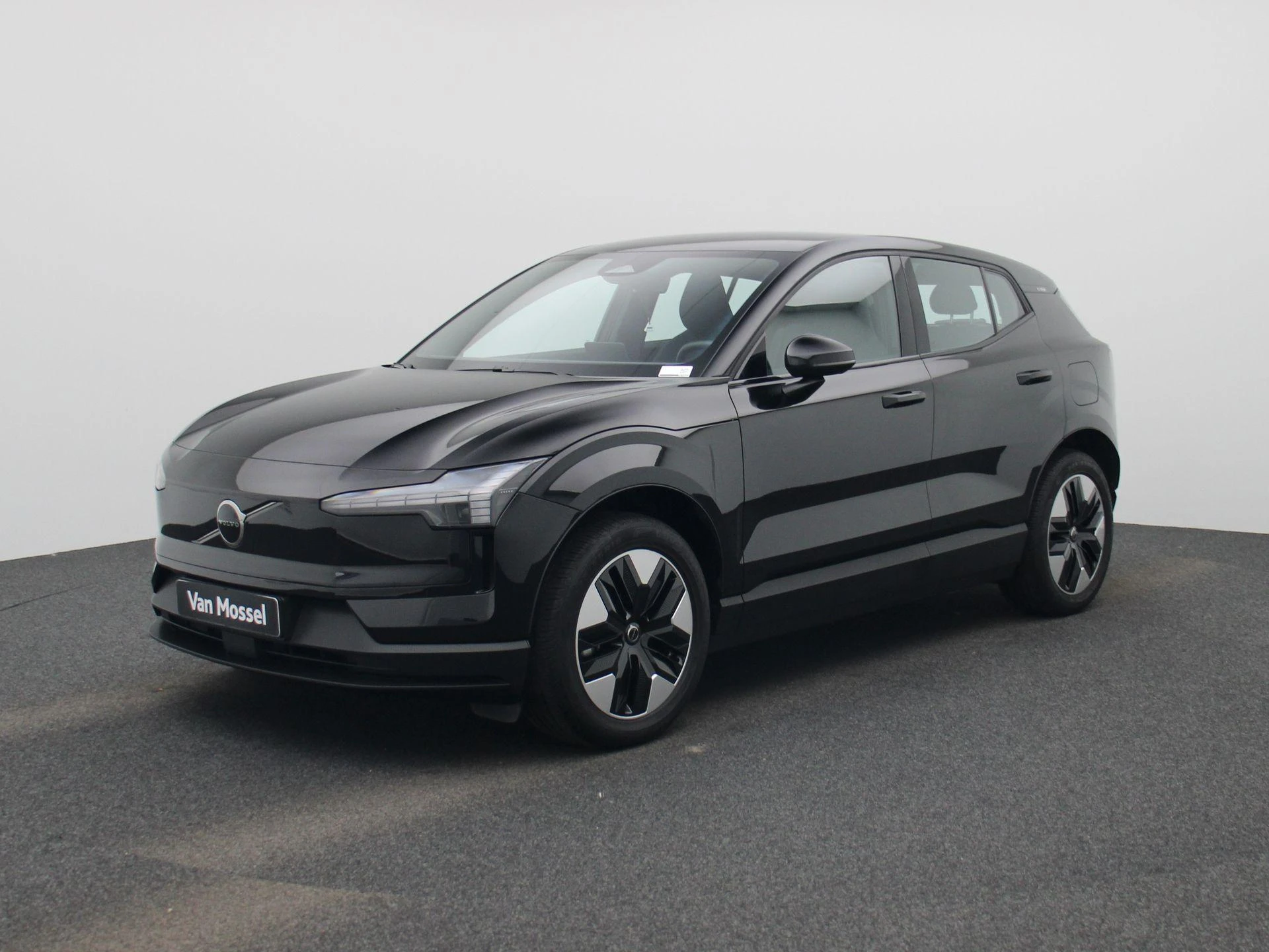 Volvo-EX30-image-0