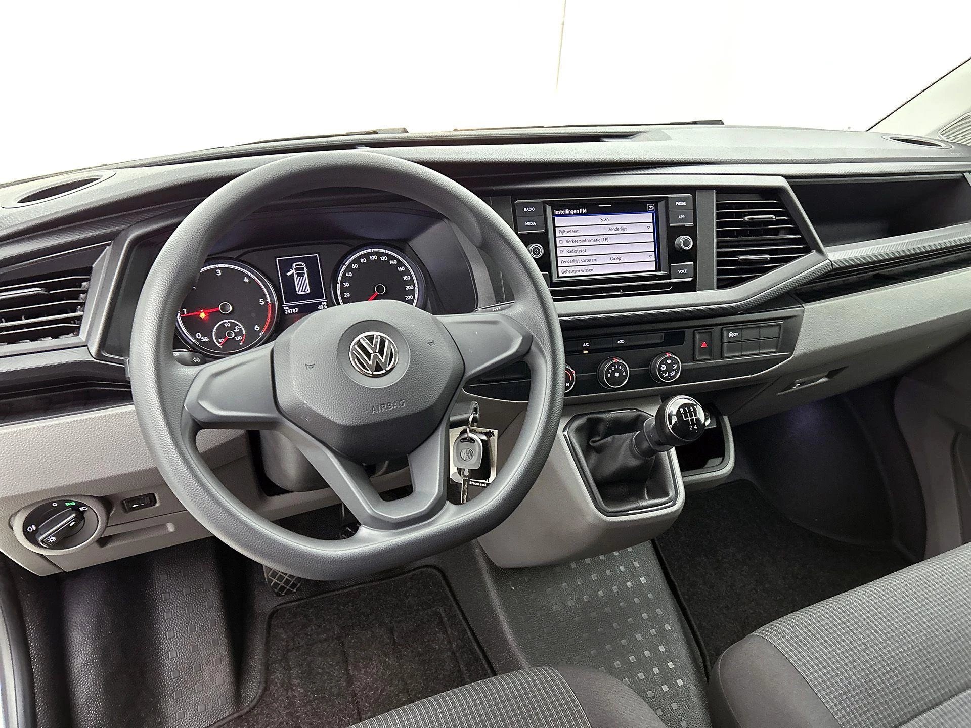 Volkswagen Transporter 2.0 TDI L1H1 90PK