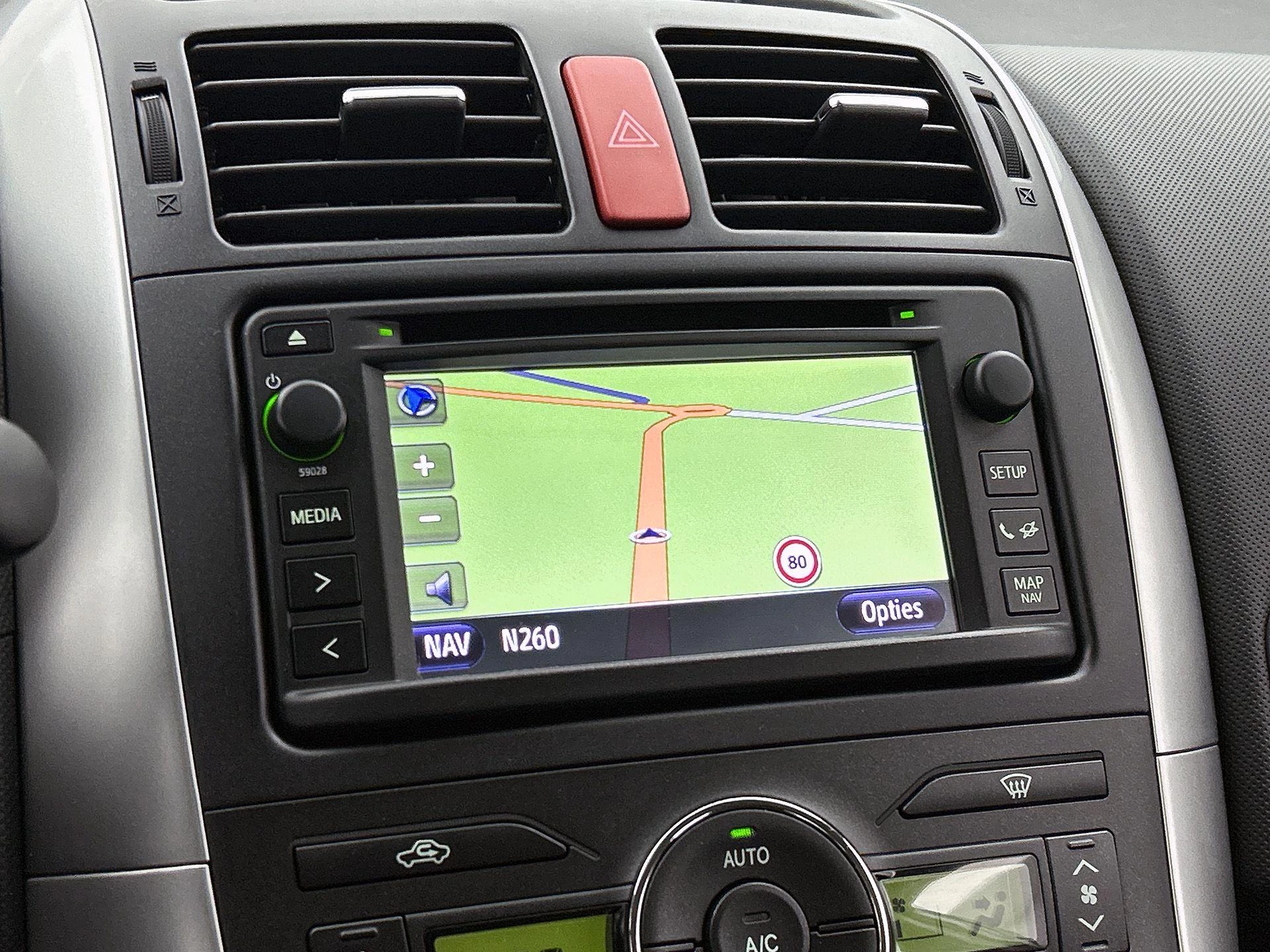 Toyota-Auris-image-29