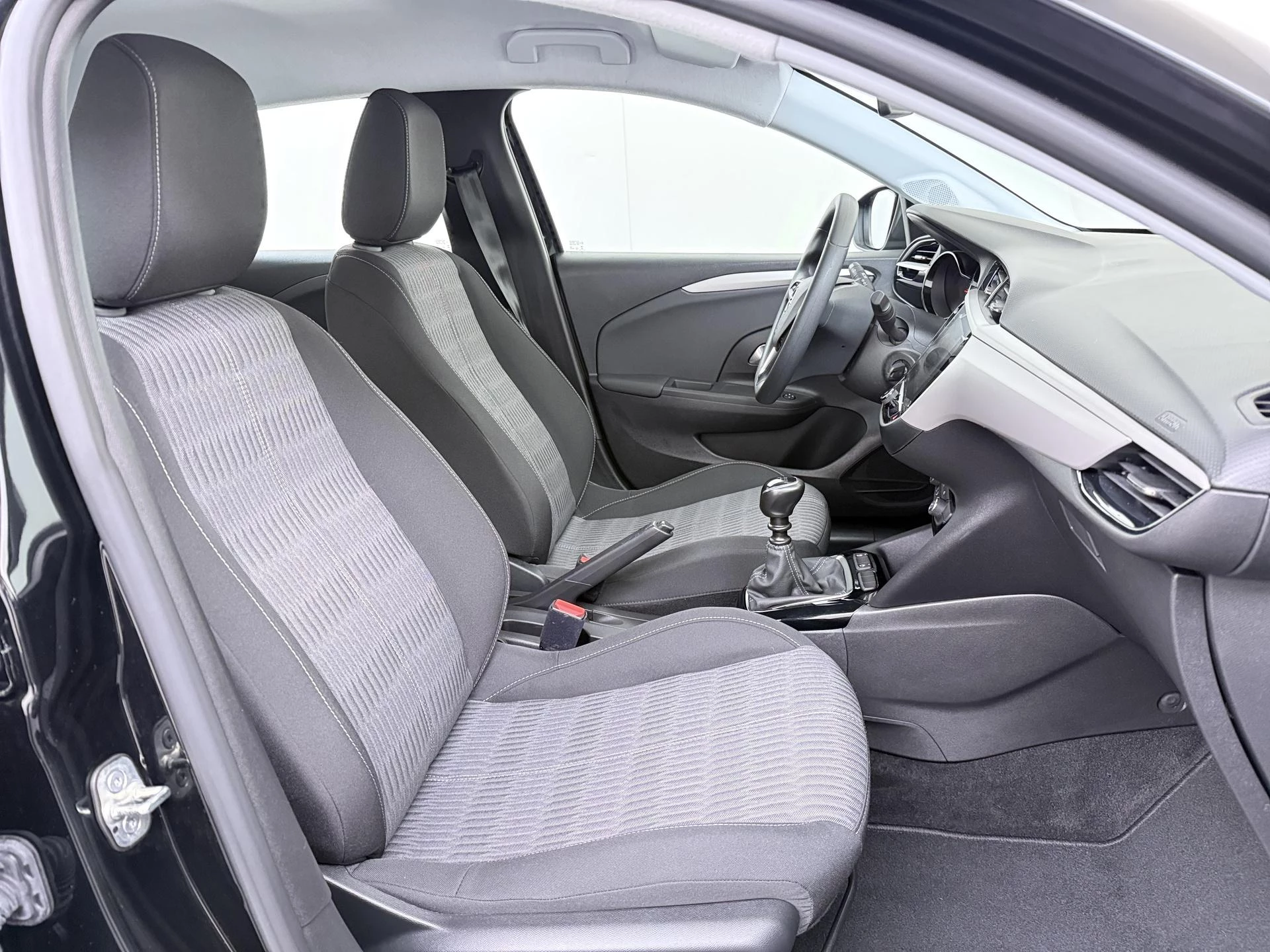 Opel-Corsa-image-27
