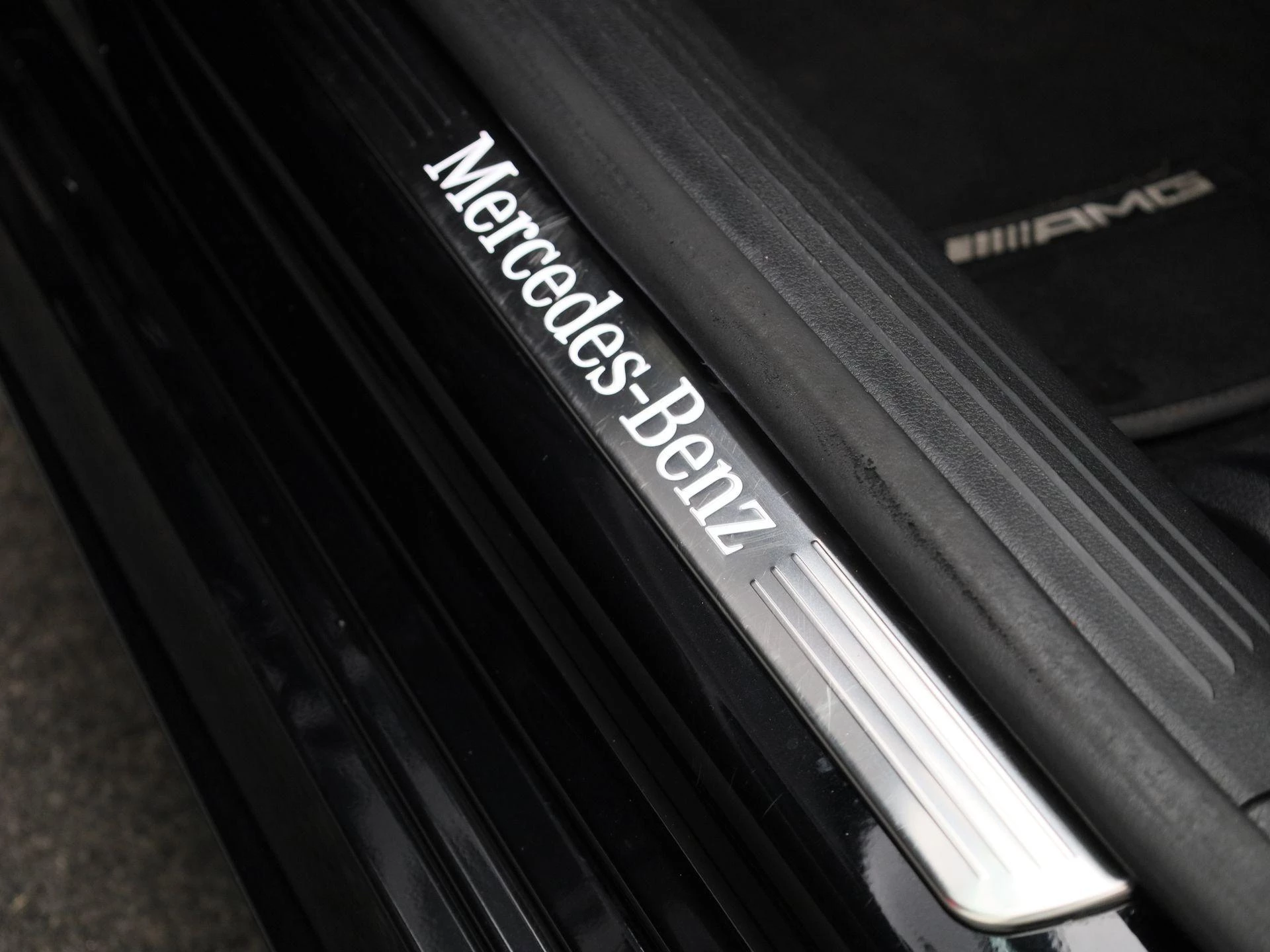 Mercedes-Benz A-Klasse 180 Aut. AMG Business Solution