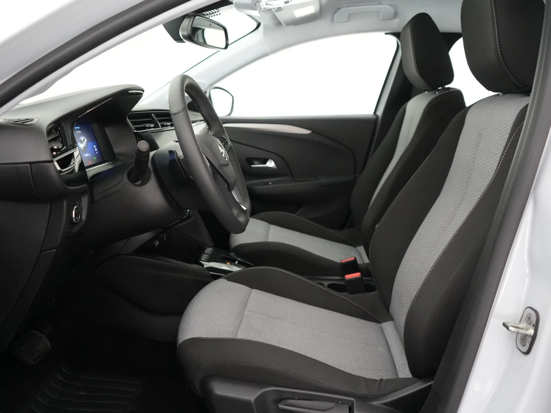 Opel-Corsa-image-10