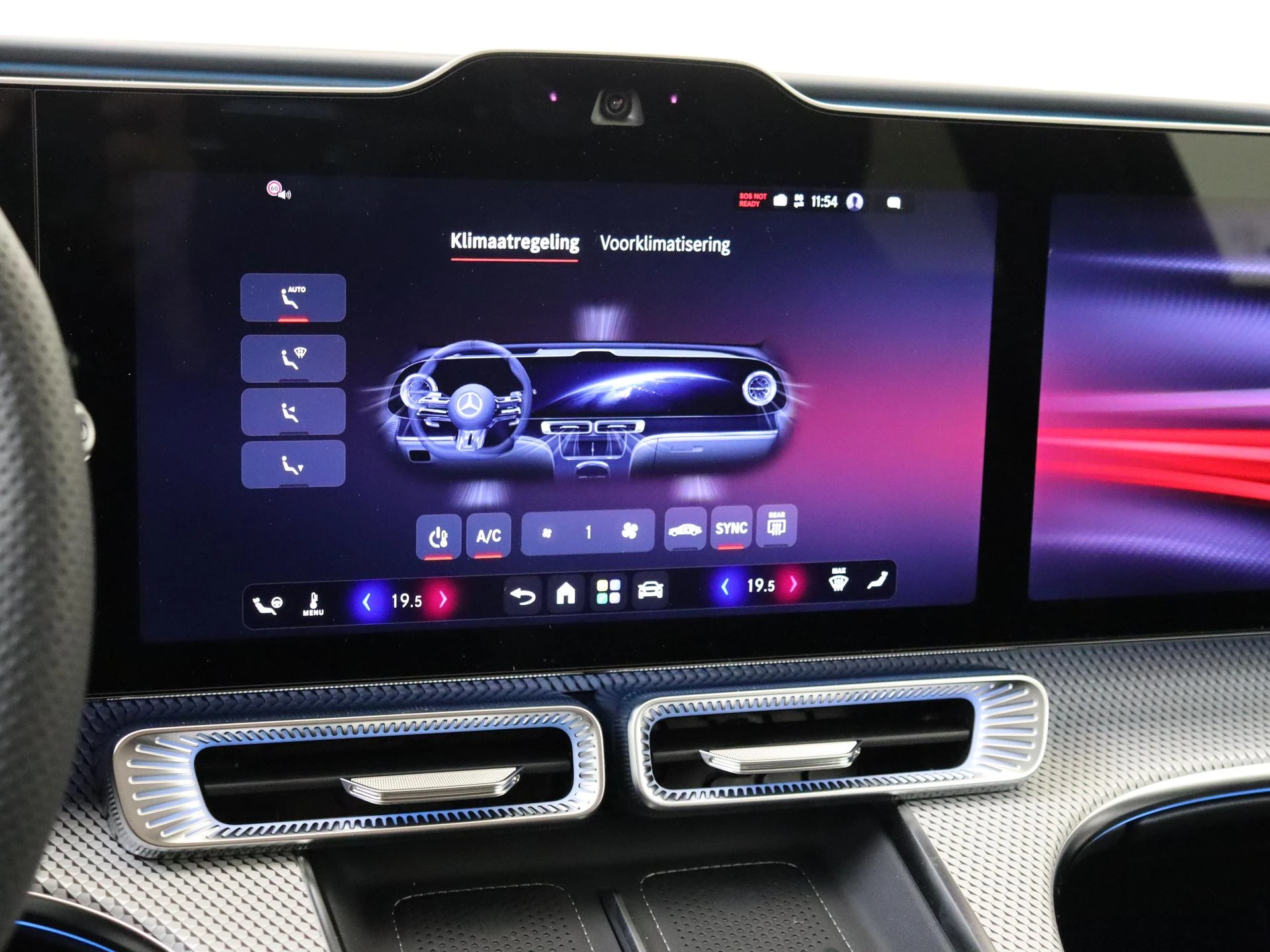 Mercedes-Benz-C-Klasse-image-17