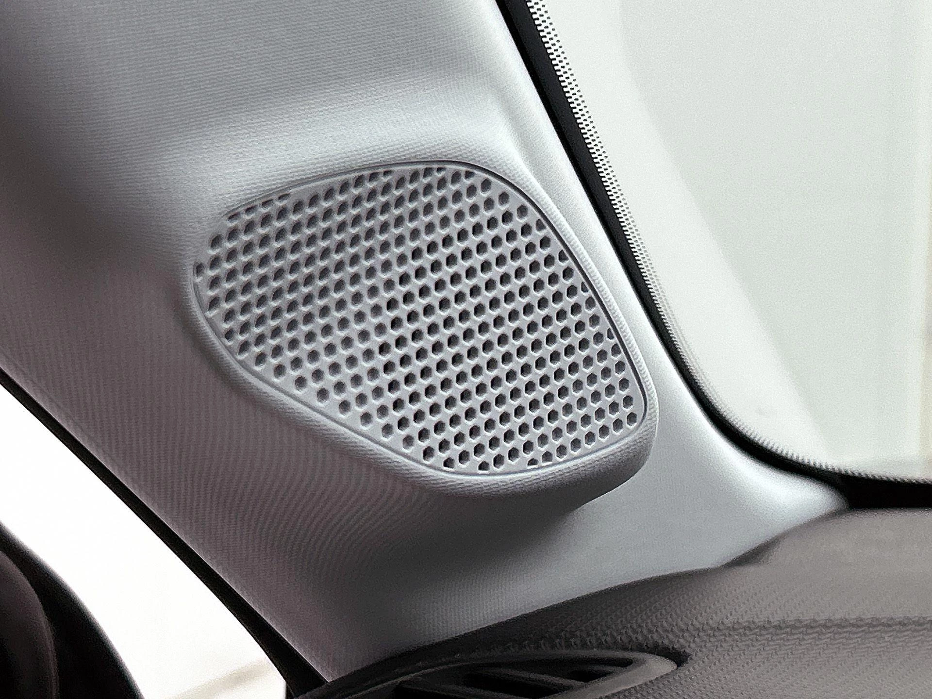 Opel-Corsa-image-9