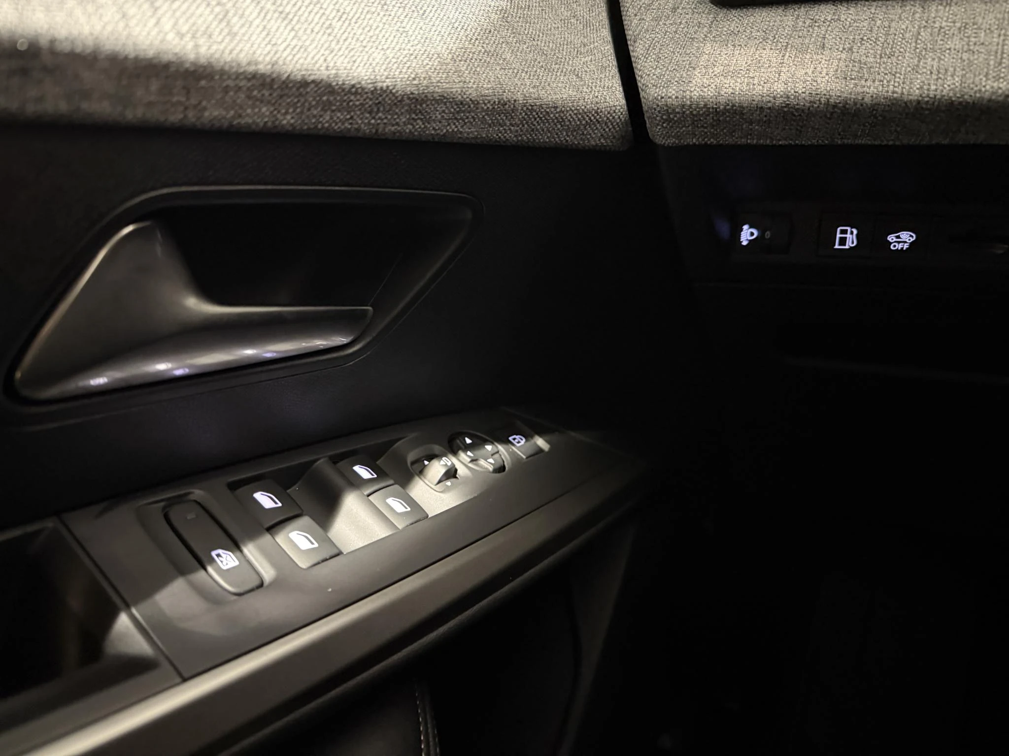 Peugeot-5008-image-15