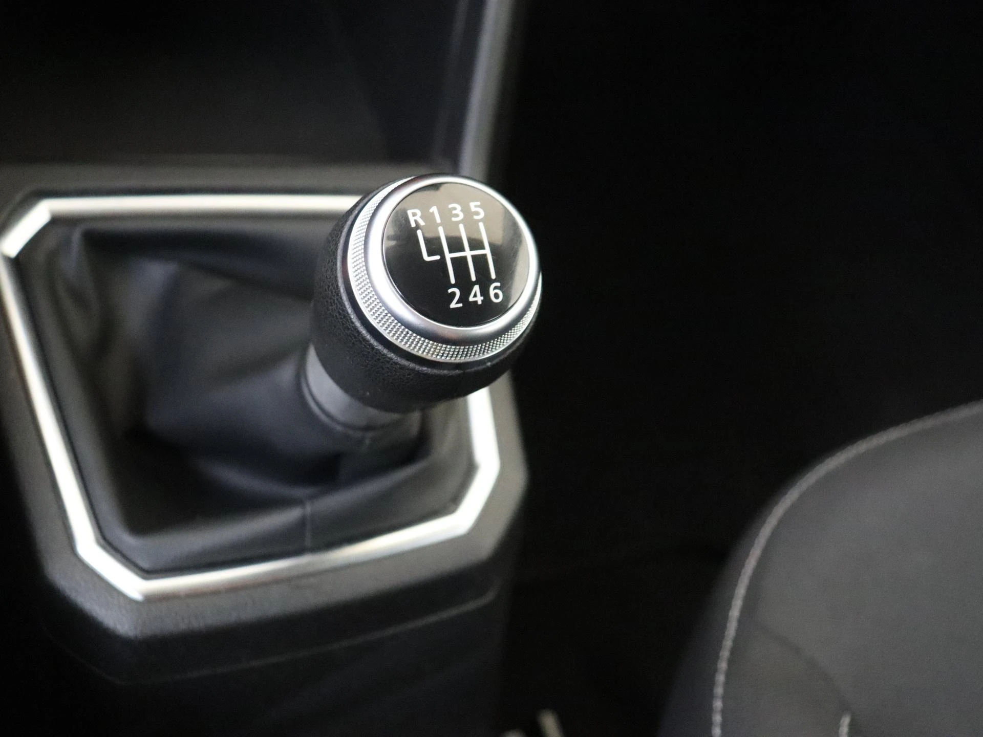 Dacia-Sandero-image-13