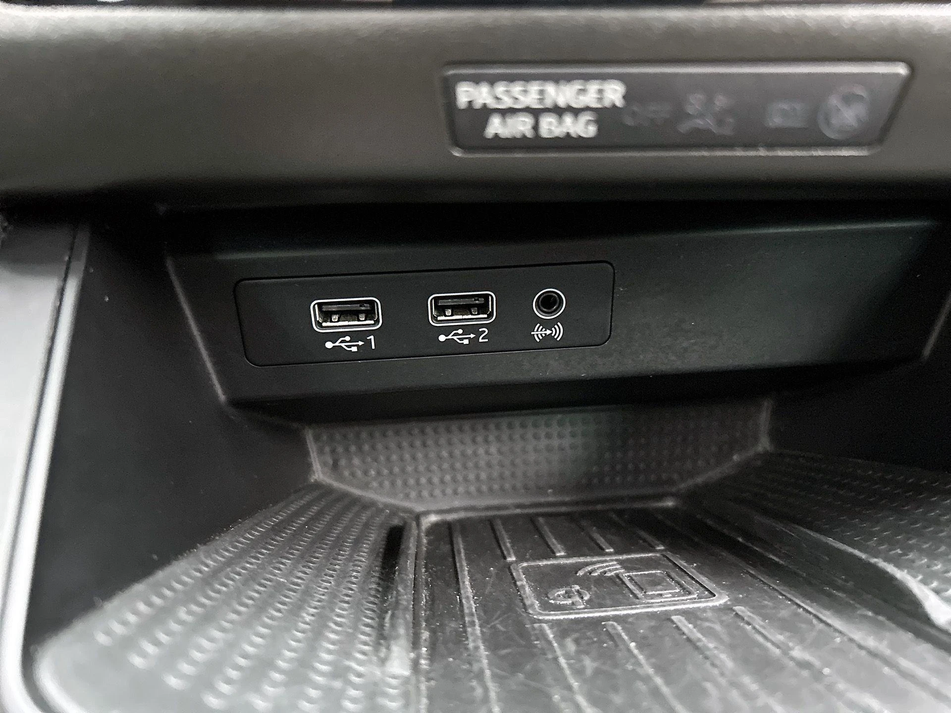 SEAT-Arona-image-31