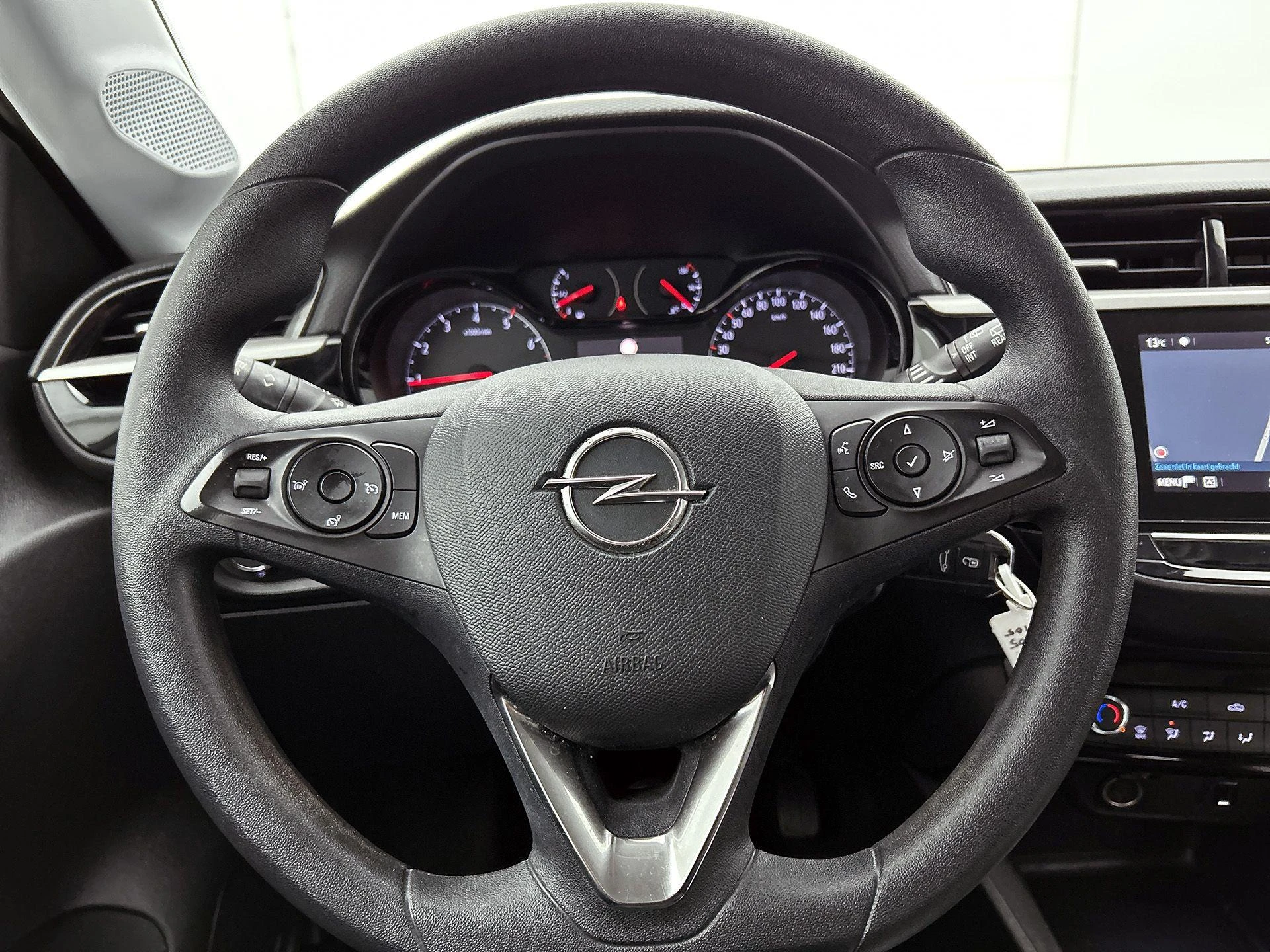 Opel-Corsa-image-21