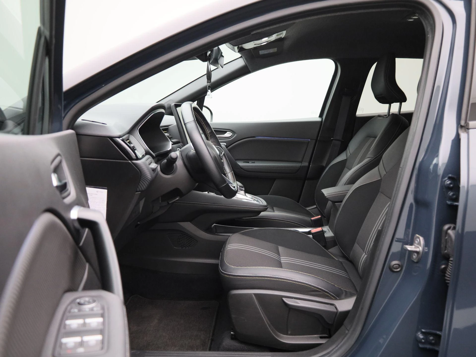 Renault Captur - 11