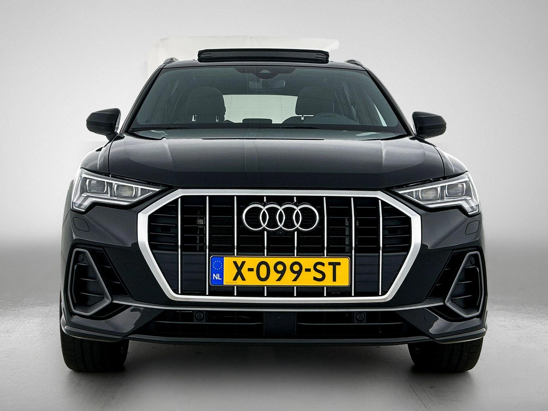 Audi-Q3-image-4