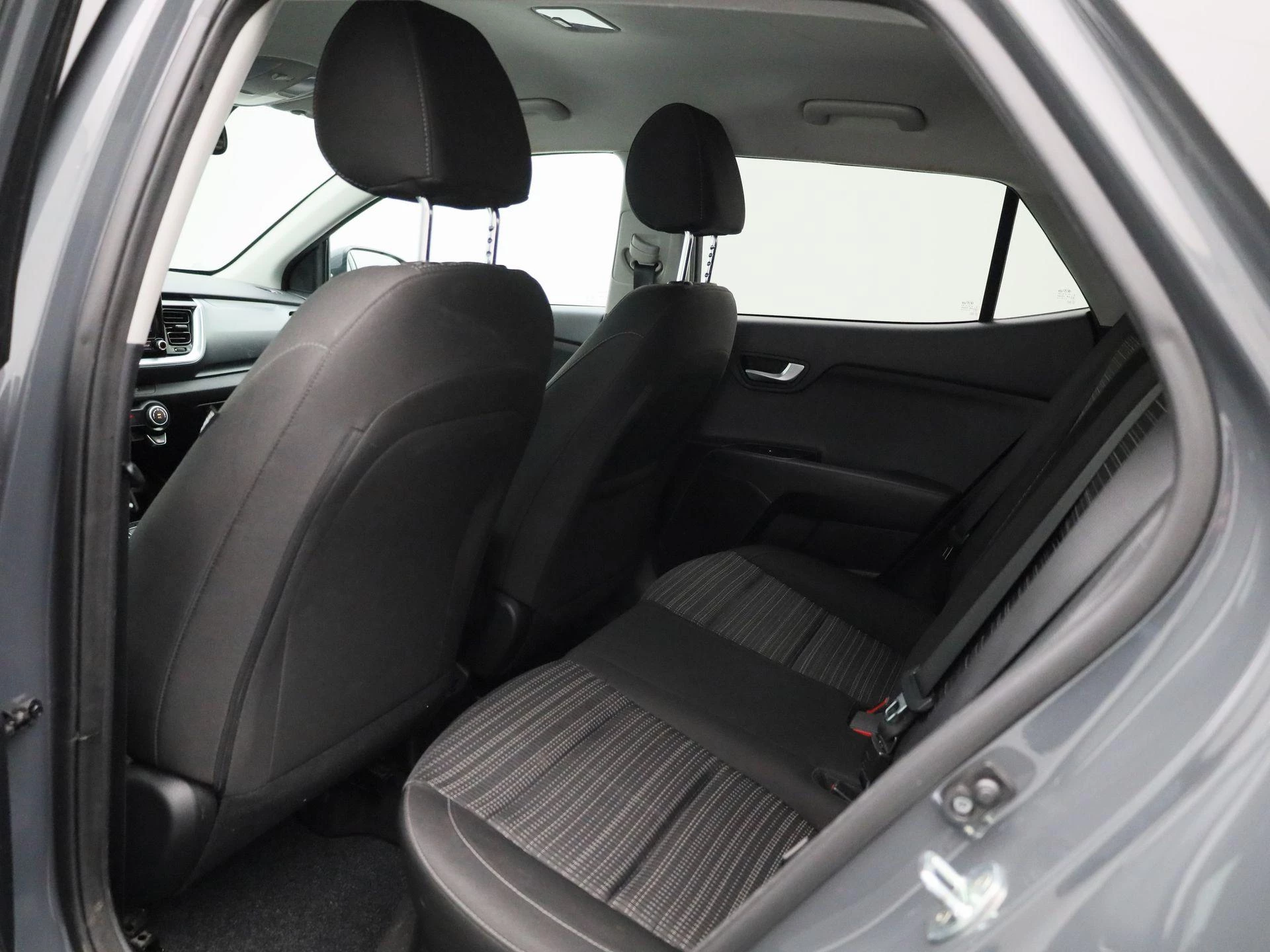 Kia-Stonic-image-9