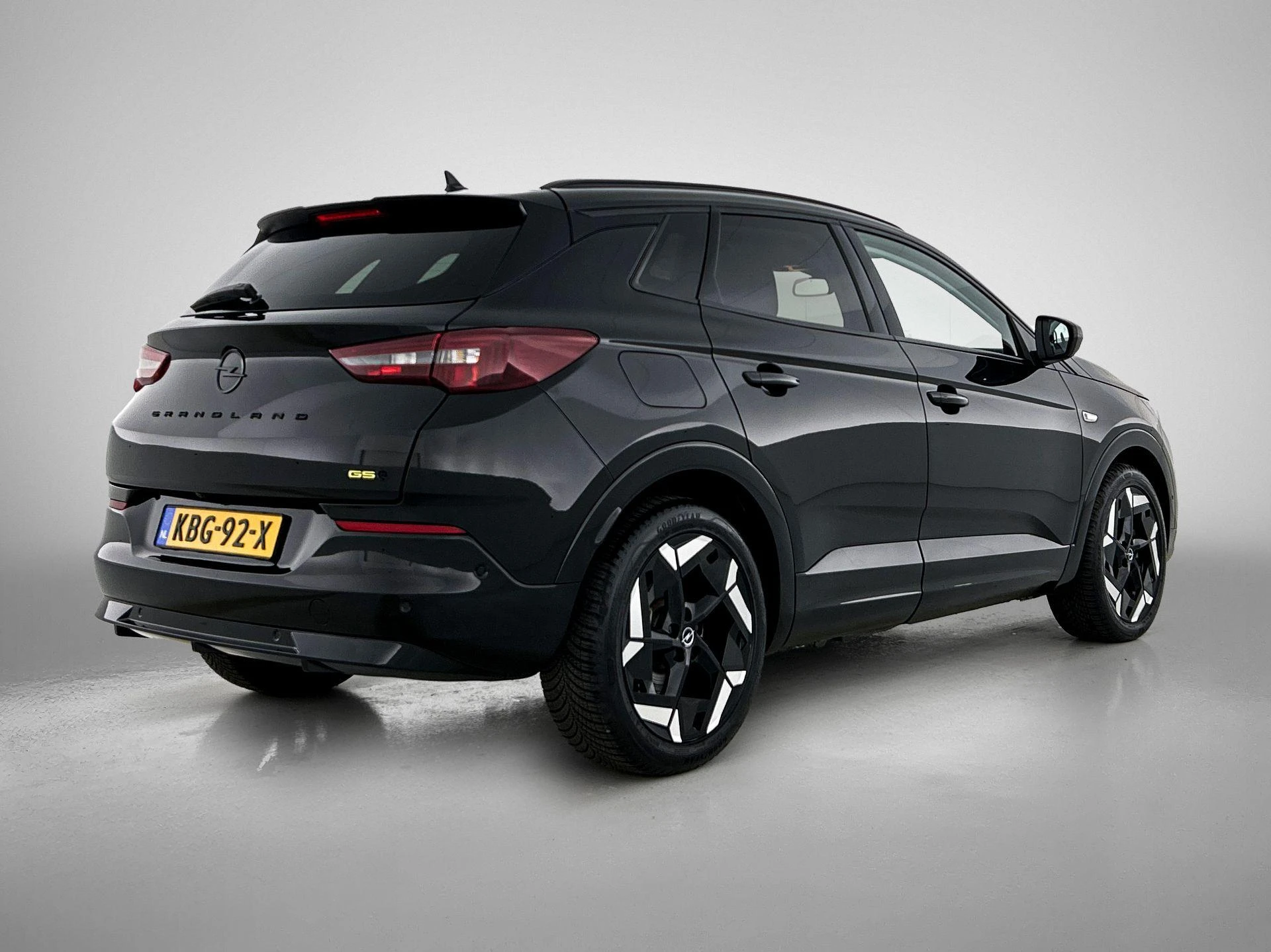 Opel-Grandland-image-3