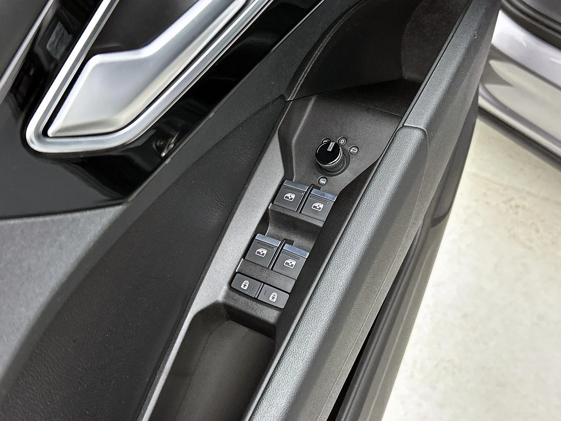 Audi-Q4 Sportback e-tron-image-28