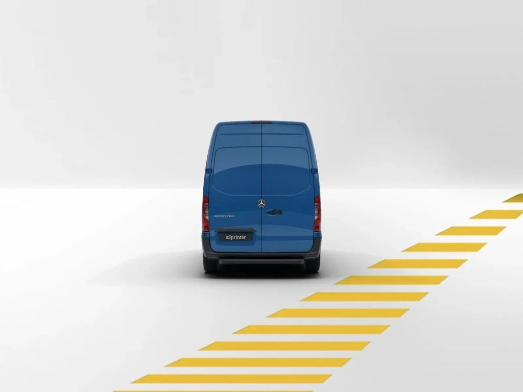 Mercedes-Benz-eSprinter 312-image-5