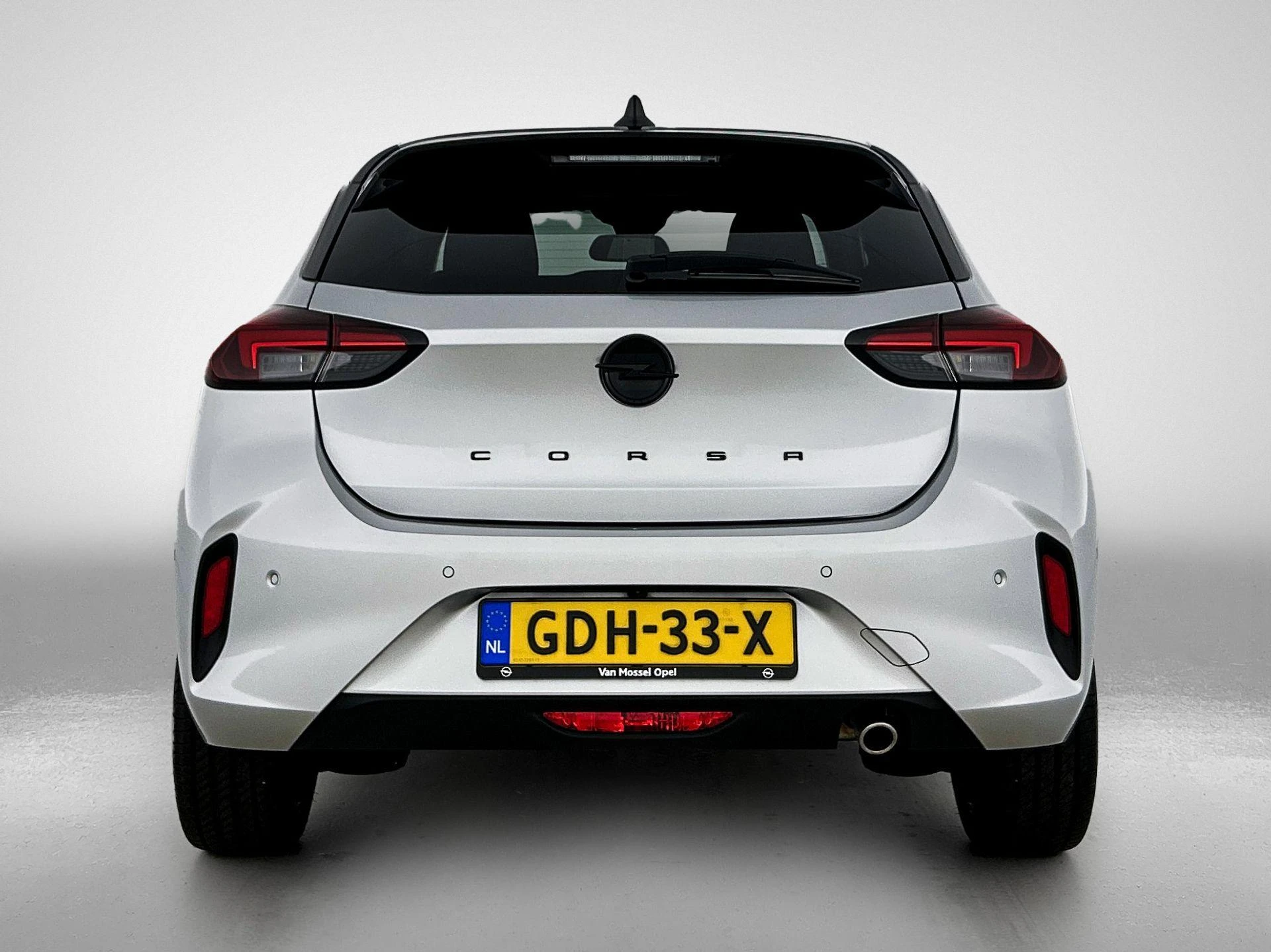 Opel-Corsa-image-2