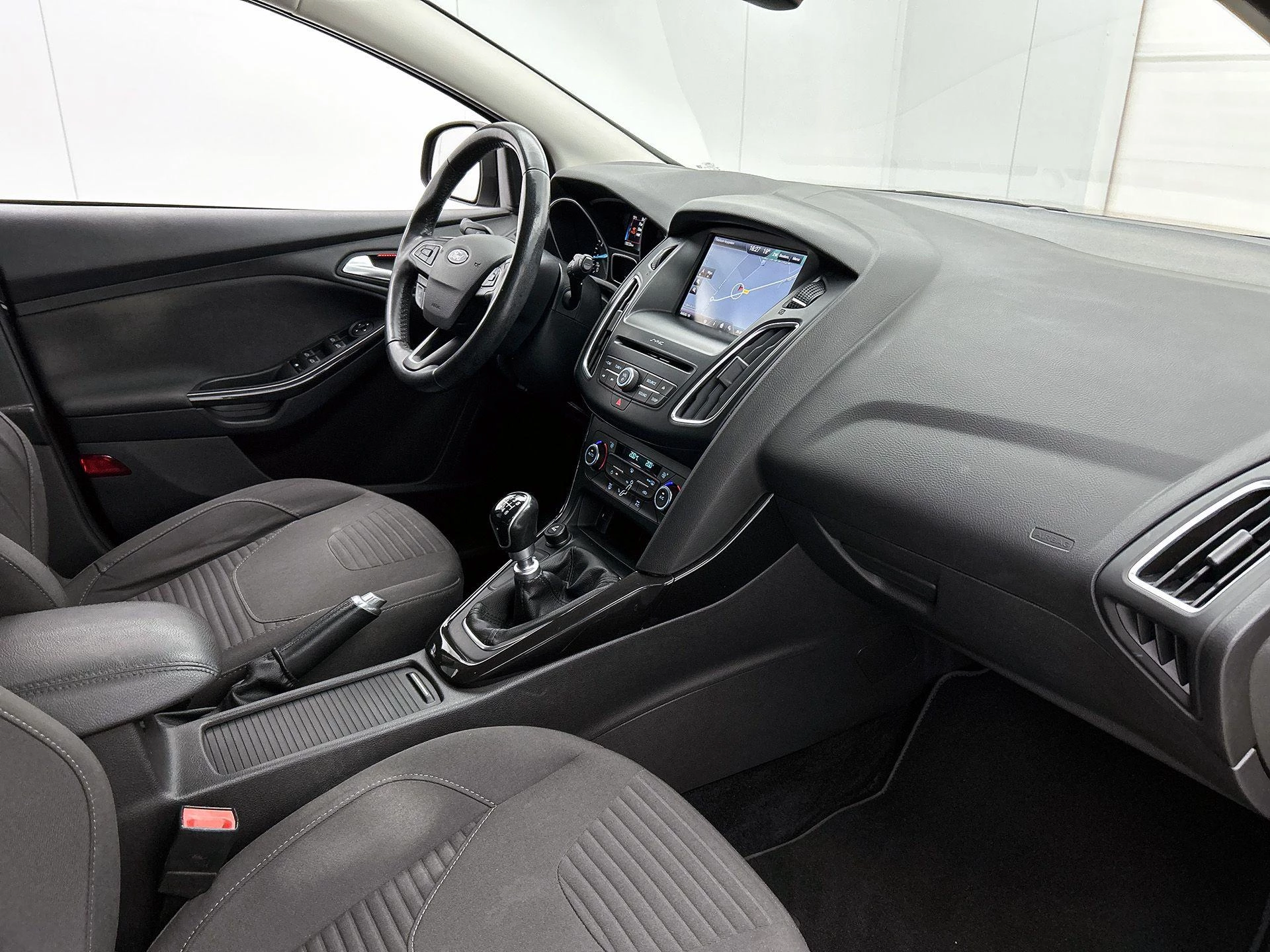 Ford Focus Wagon 1.0 Titanium
