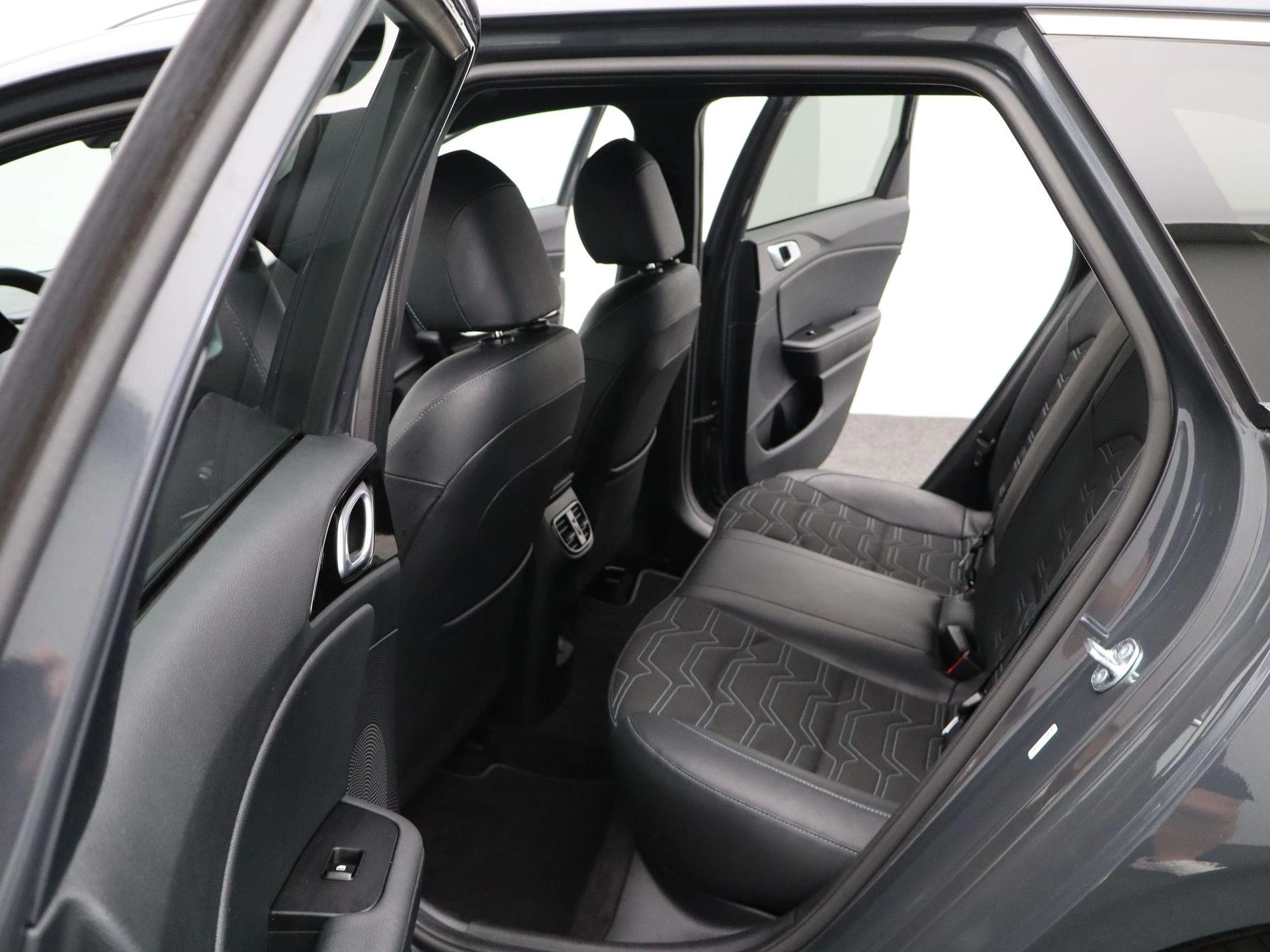 Kia-Ceed Sportswagon-image-13