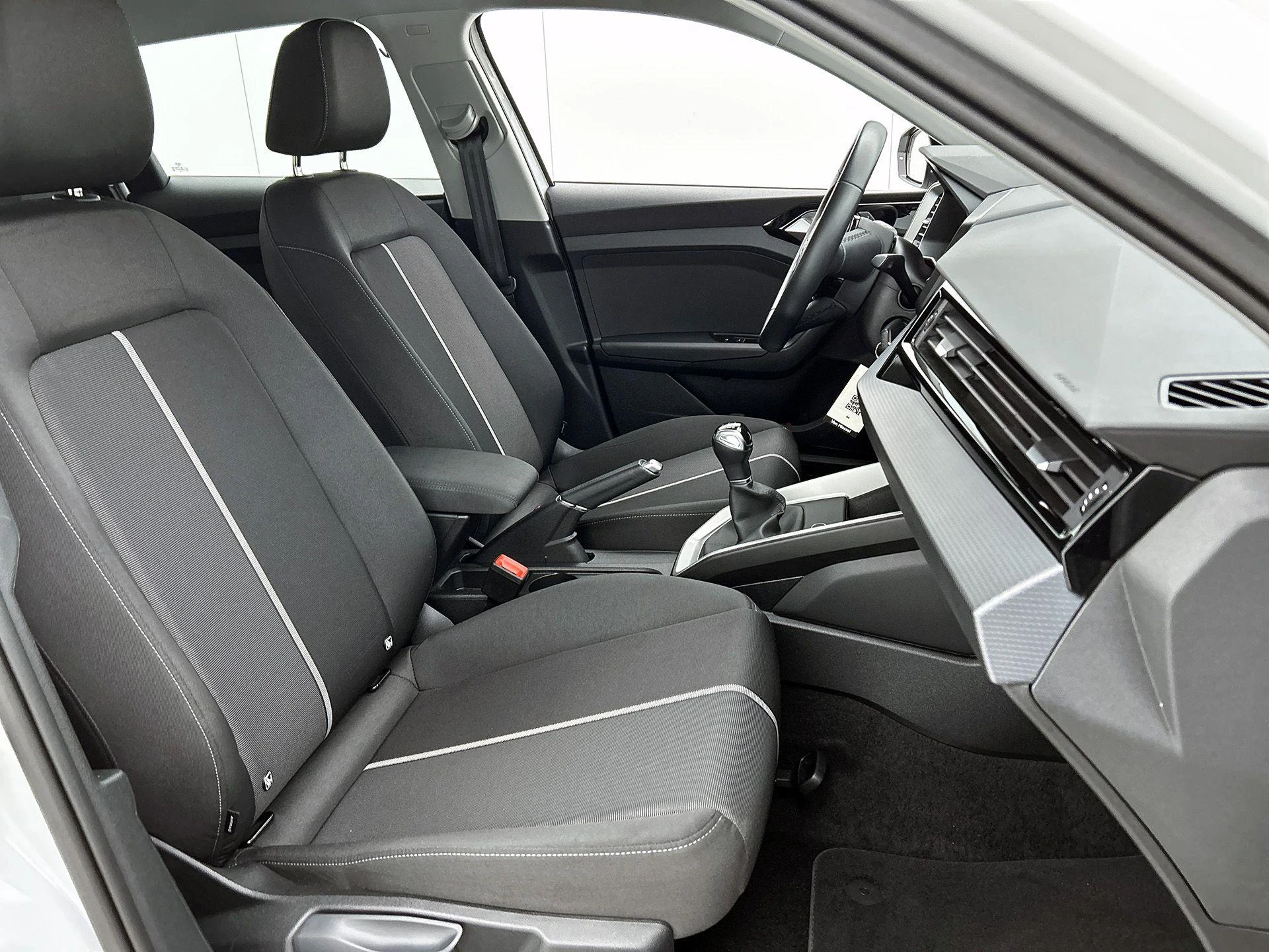 Audi-A1 Sportback-image-24