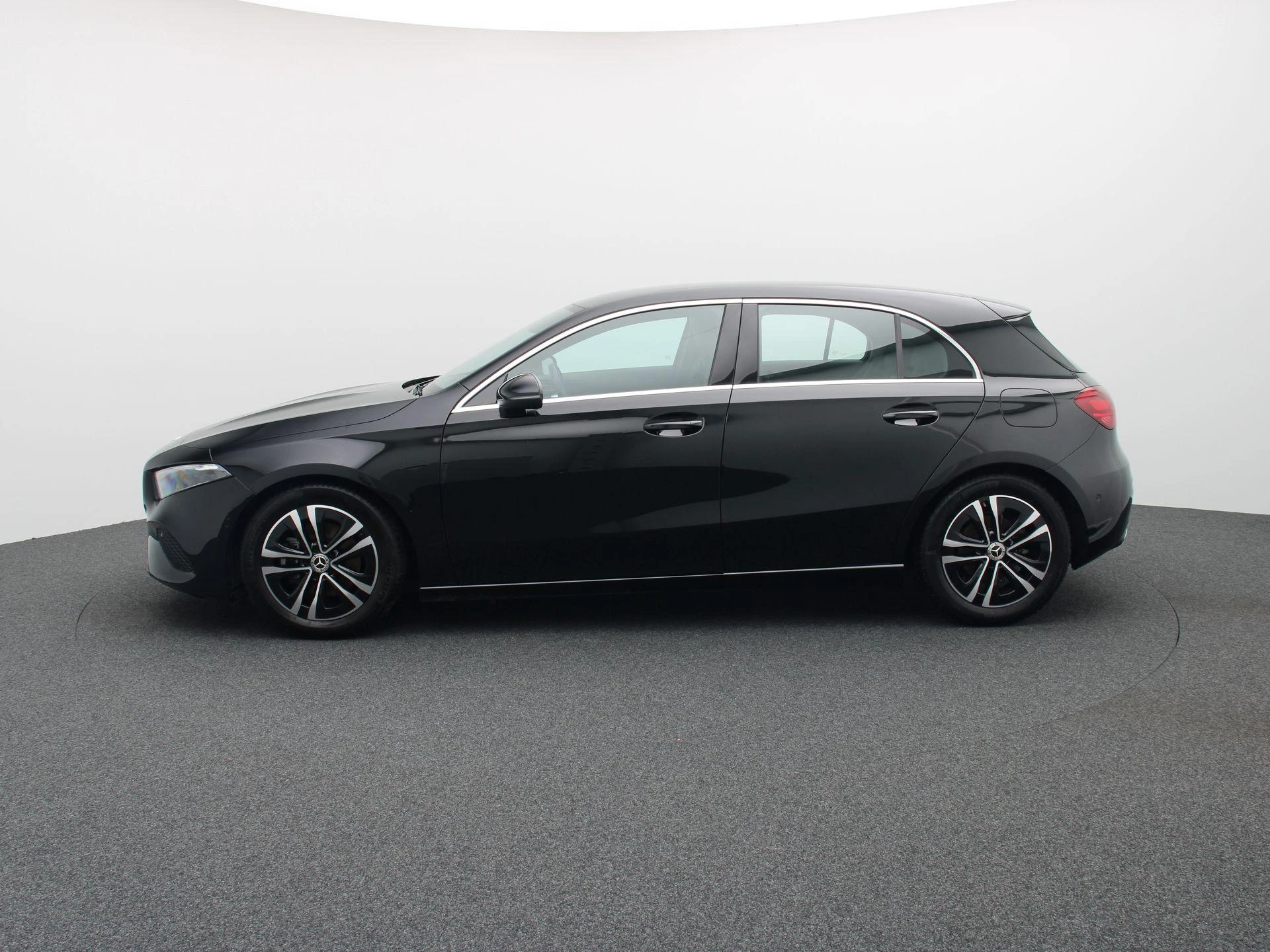 Mercedes-Benz-Classe A-image-3