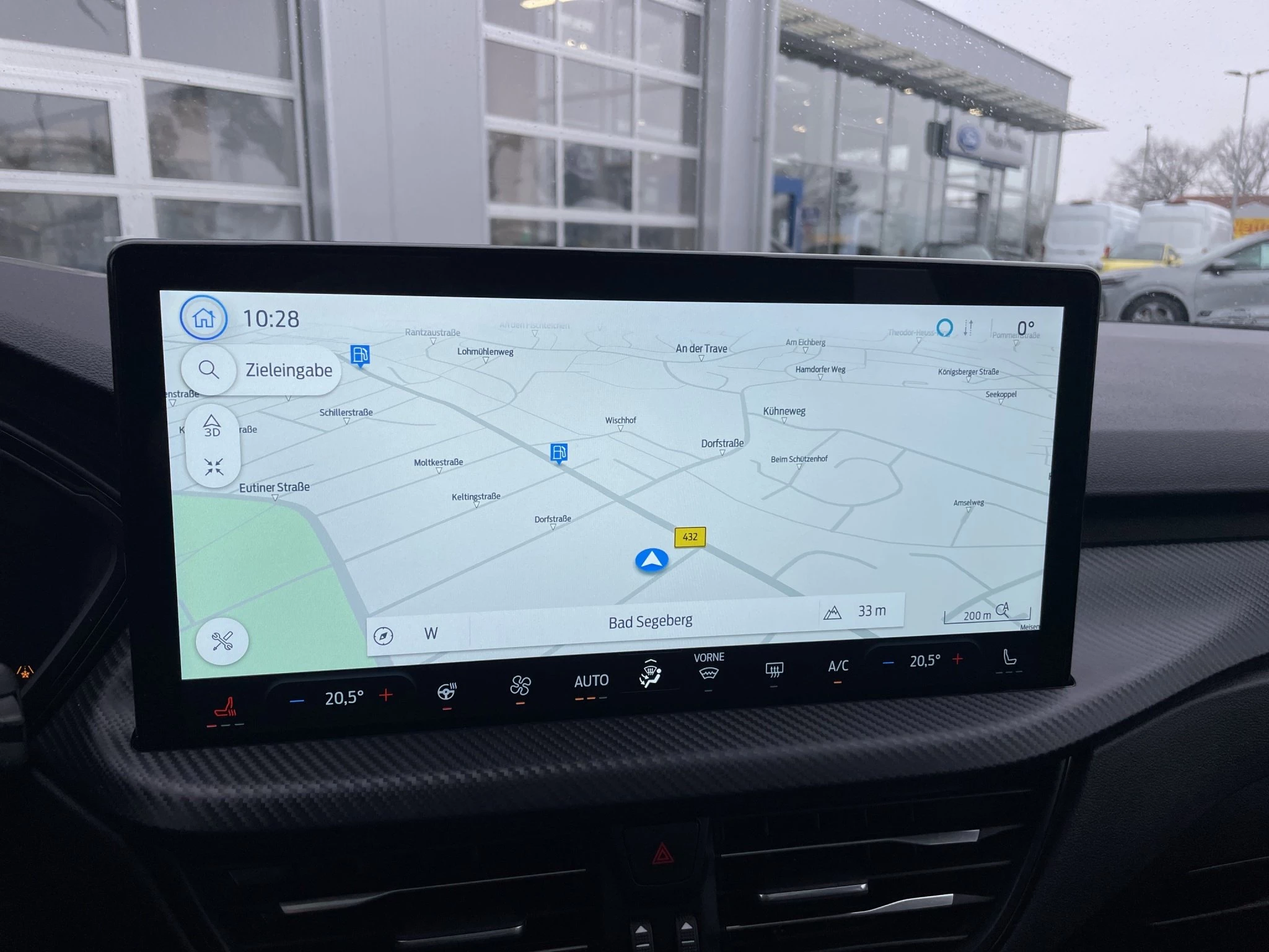 Ford Kuga ST-Line X Aut.*PANO*AHK*360GRAD*LED-MATRIX*NAVI*GRA*WINTER-PKT.