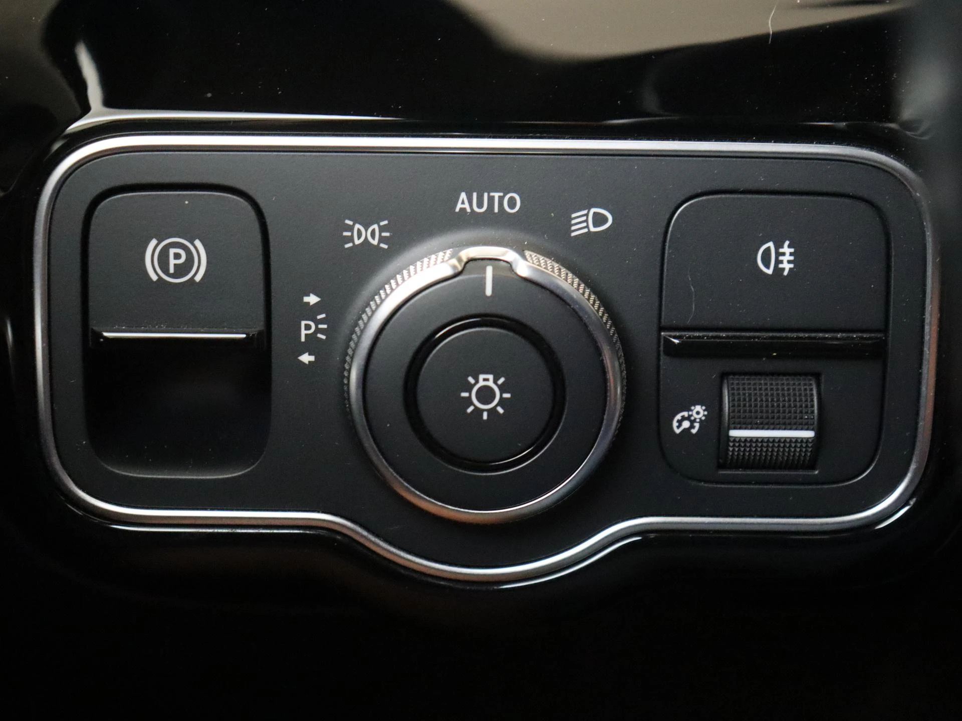 Mercedes-Benz-A-Klasse-image-29