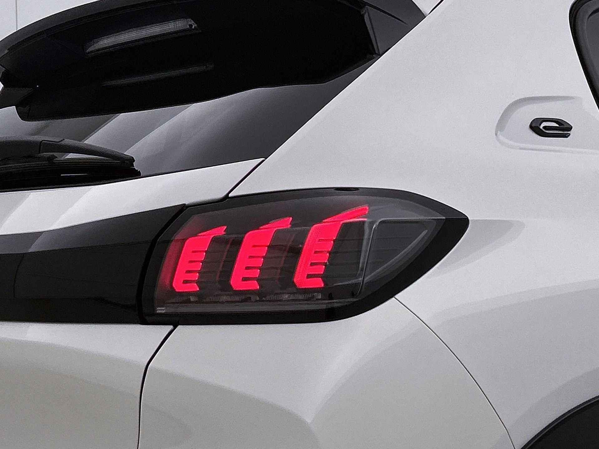 Peugeot e-208 EV Allure 50 kWh