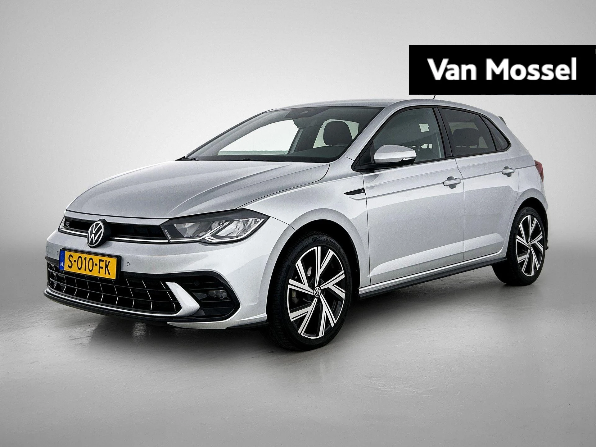 Volkswagen-Polo-image-0