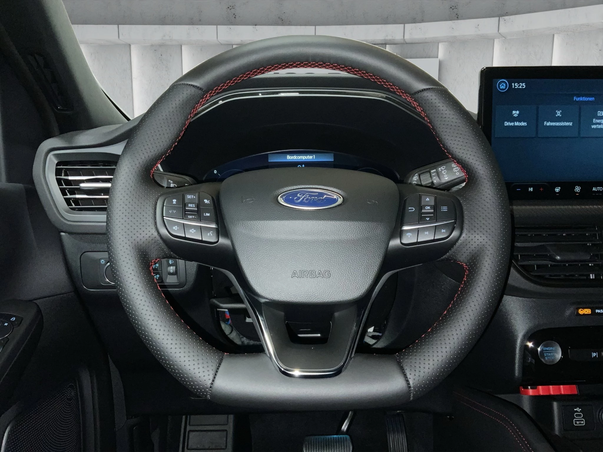 Ford Kuga ST-Line 2.5 Duratec FHEV CVT | ACC | LED | GJR | RFK