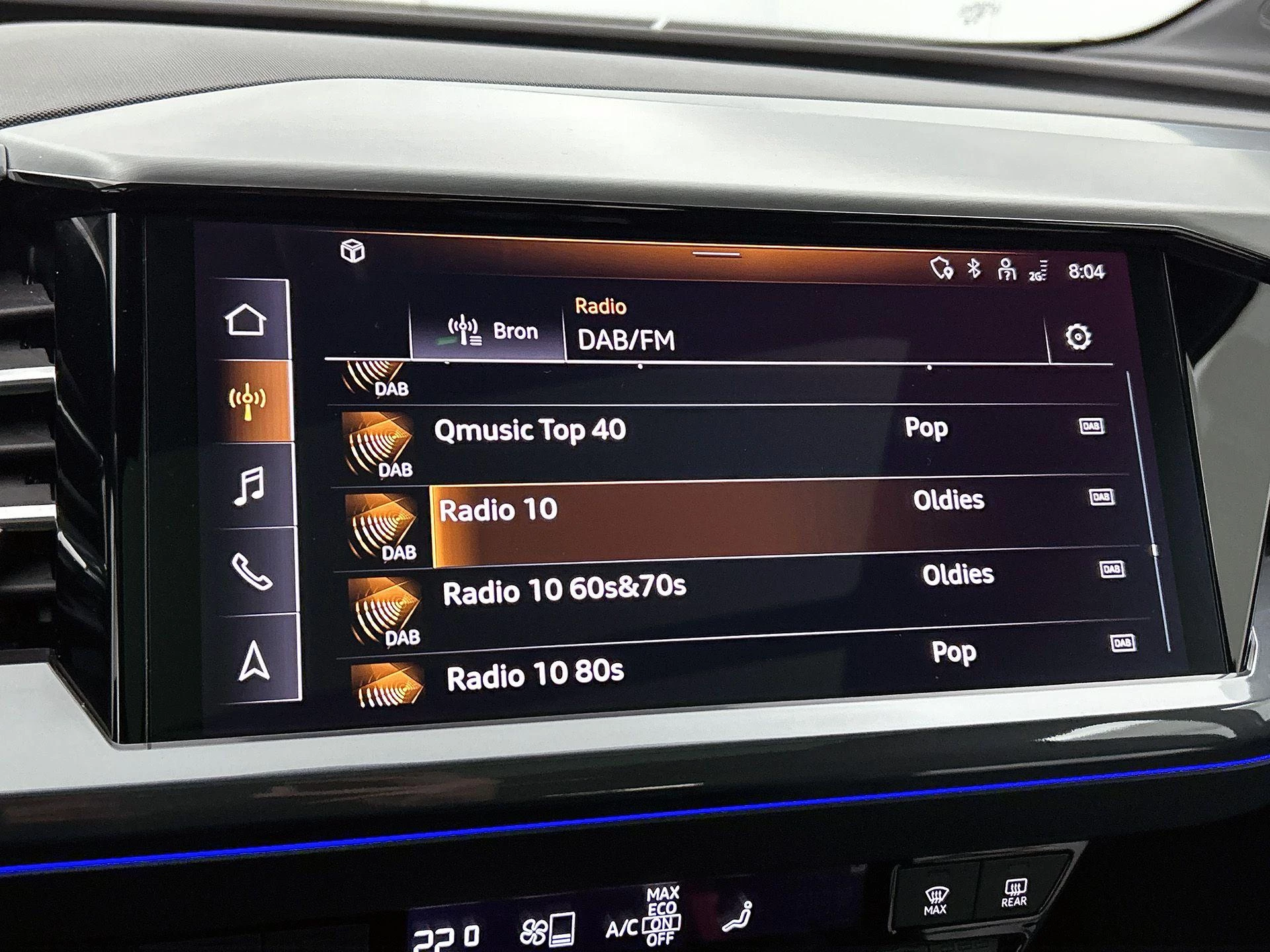 Audi-Q4 e-tron-image-9