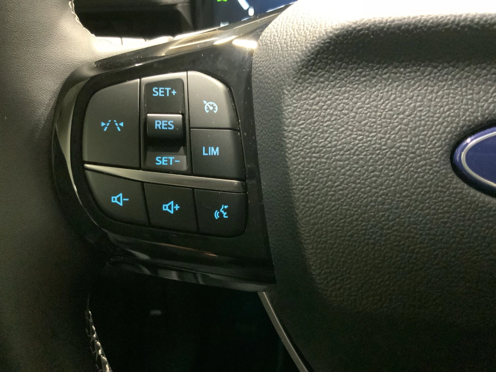 Ford Puma Titanium*KAM*NAVI*TEMP*WINTER-PKT.*LED