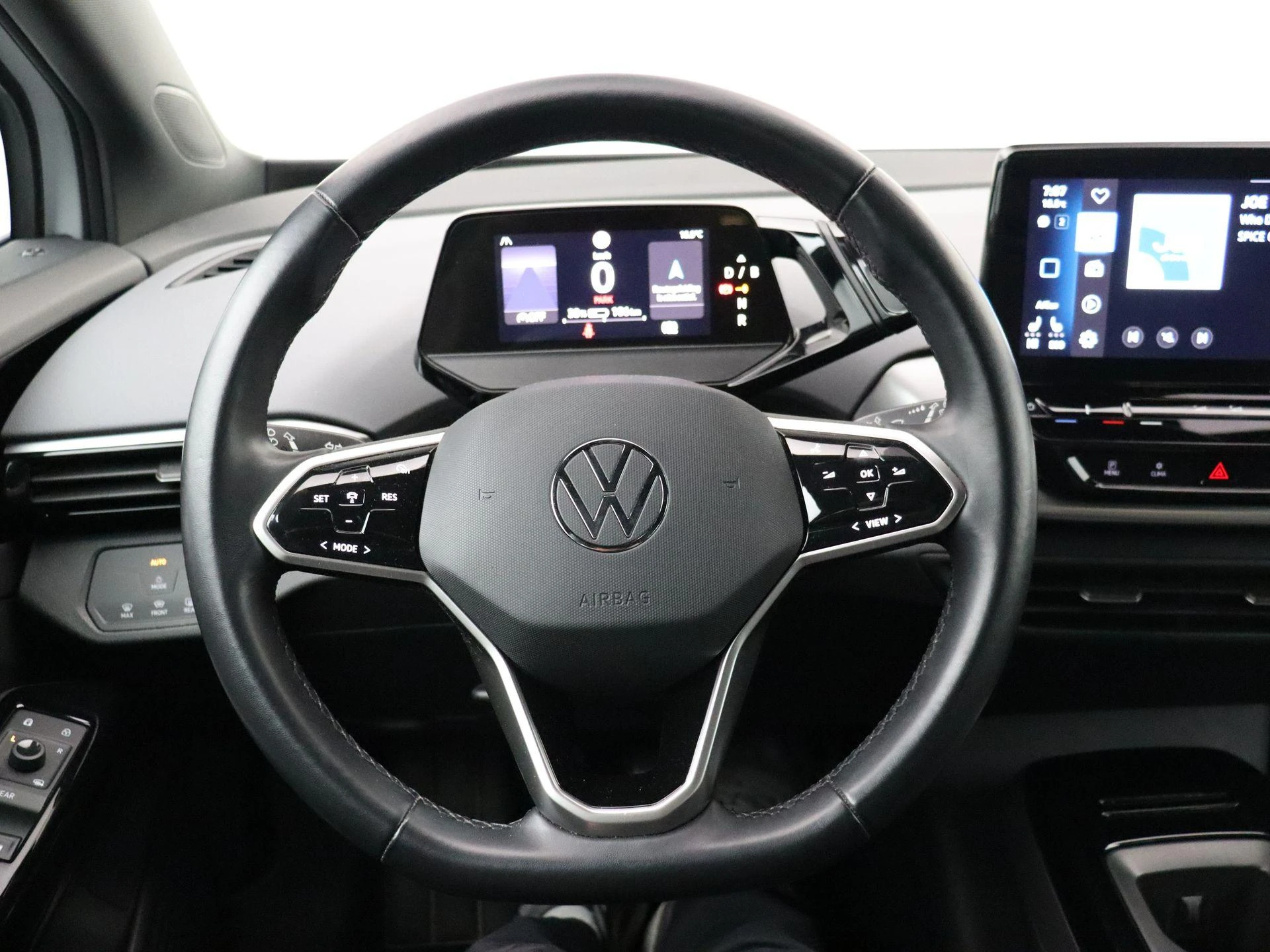 Volkswagen-ID.4-image-15