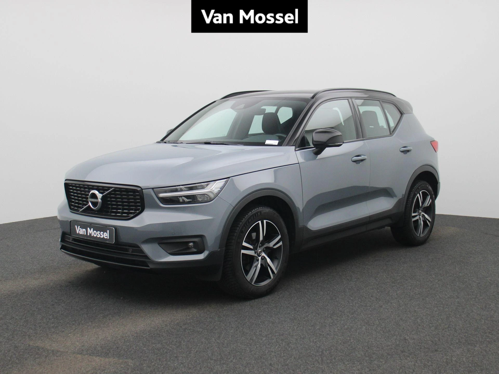 Volvo-XC40-image-0