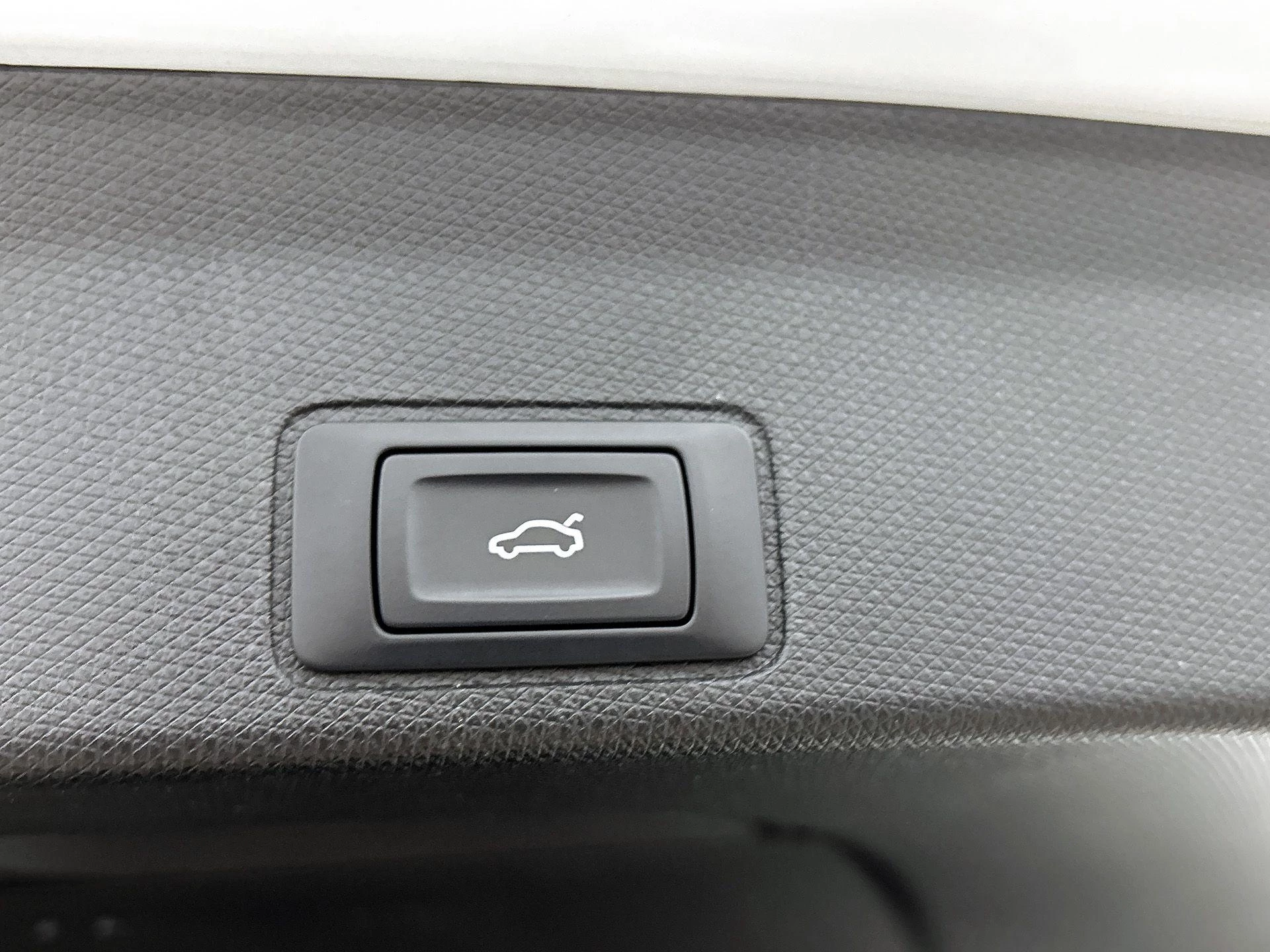 CUPRA-Terramar-image-31