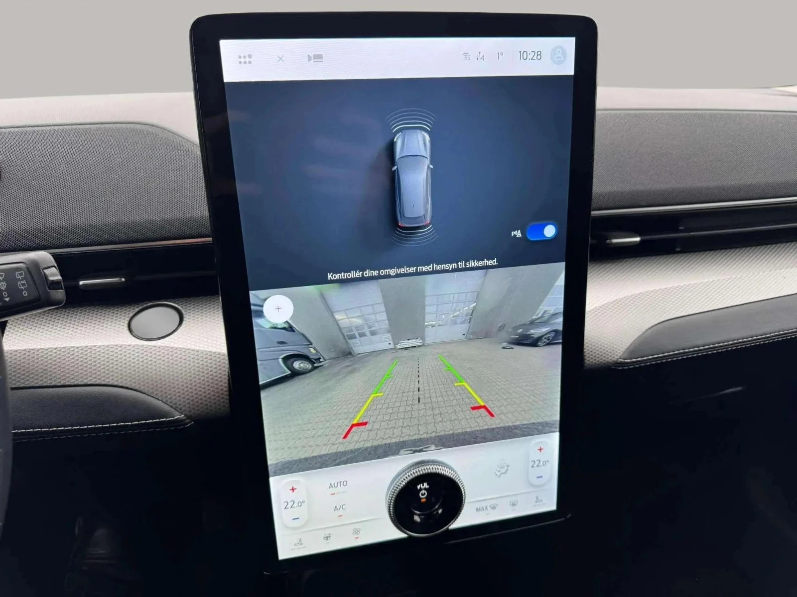 Ford-Mustang Mach-E-image-17